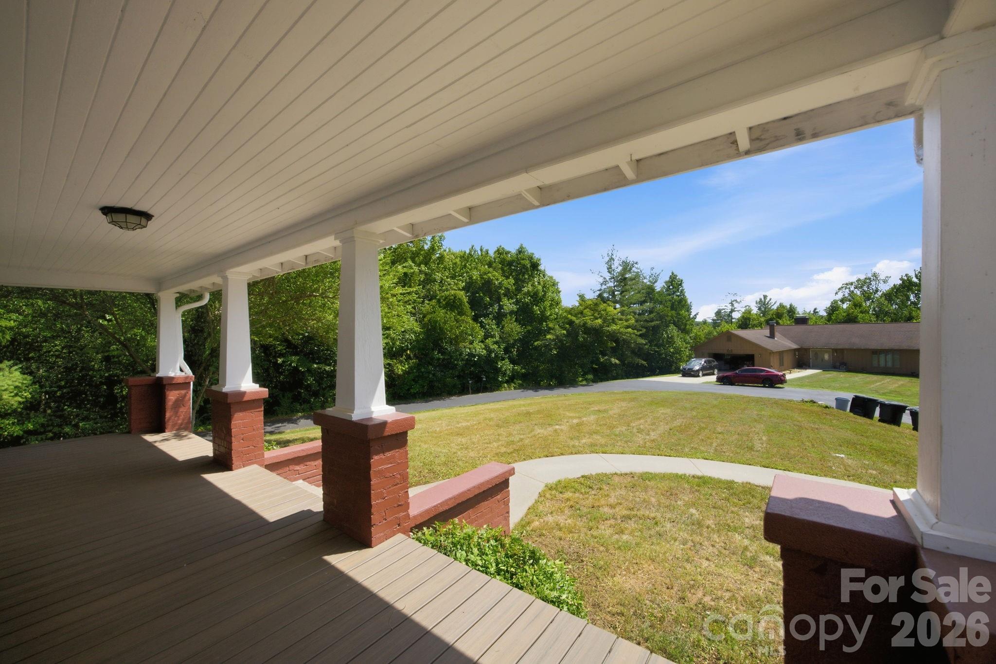 661 Lenoir Road — Morganton