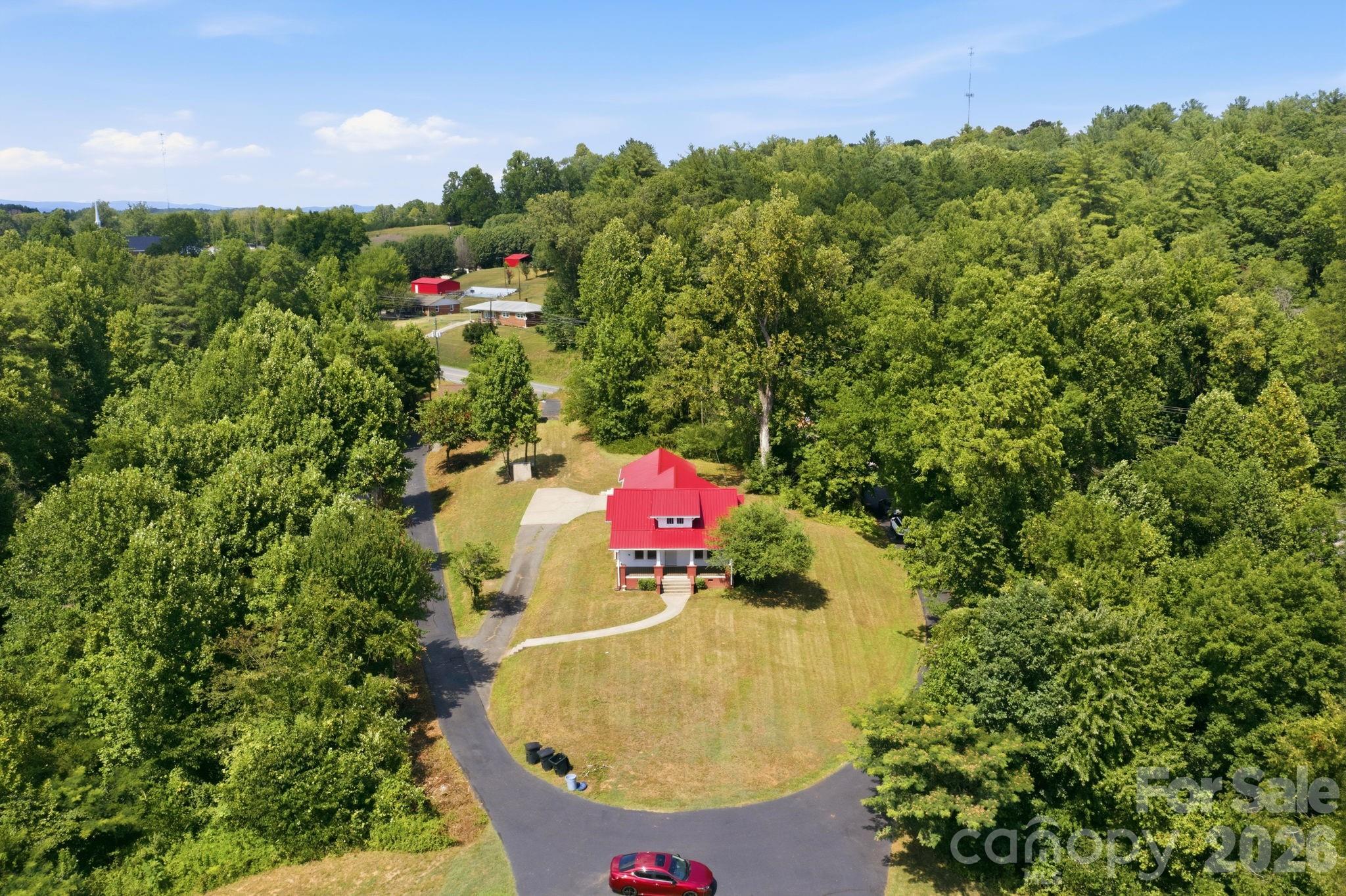 661 Lenoir Road — Morganton