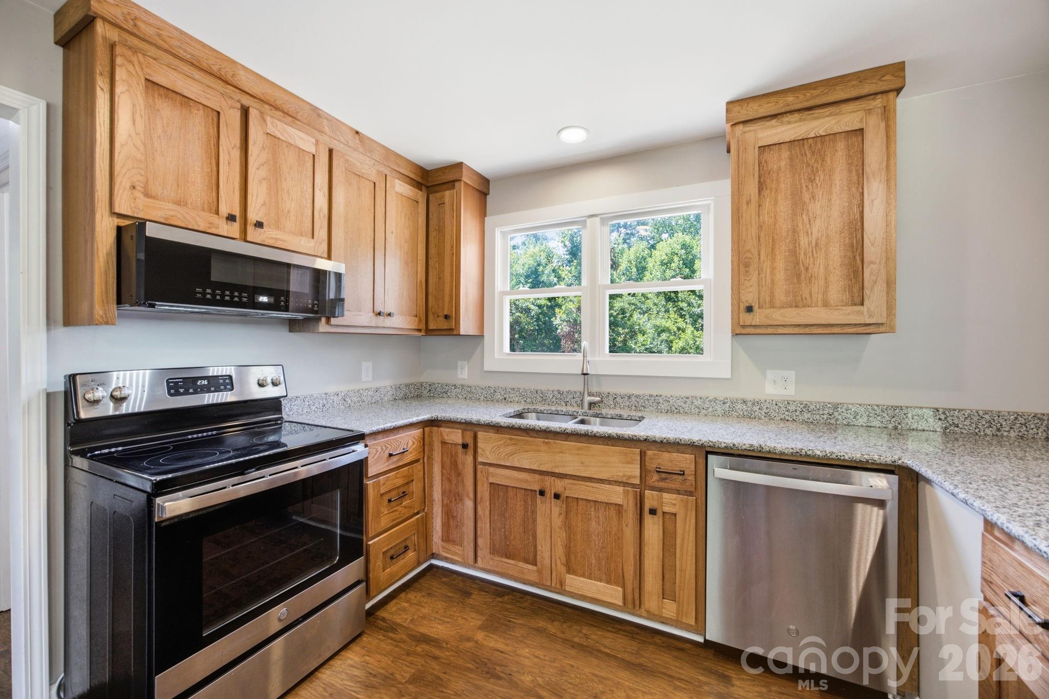 661 Lenoir Road — Morganton
