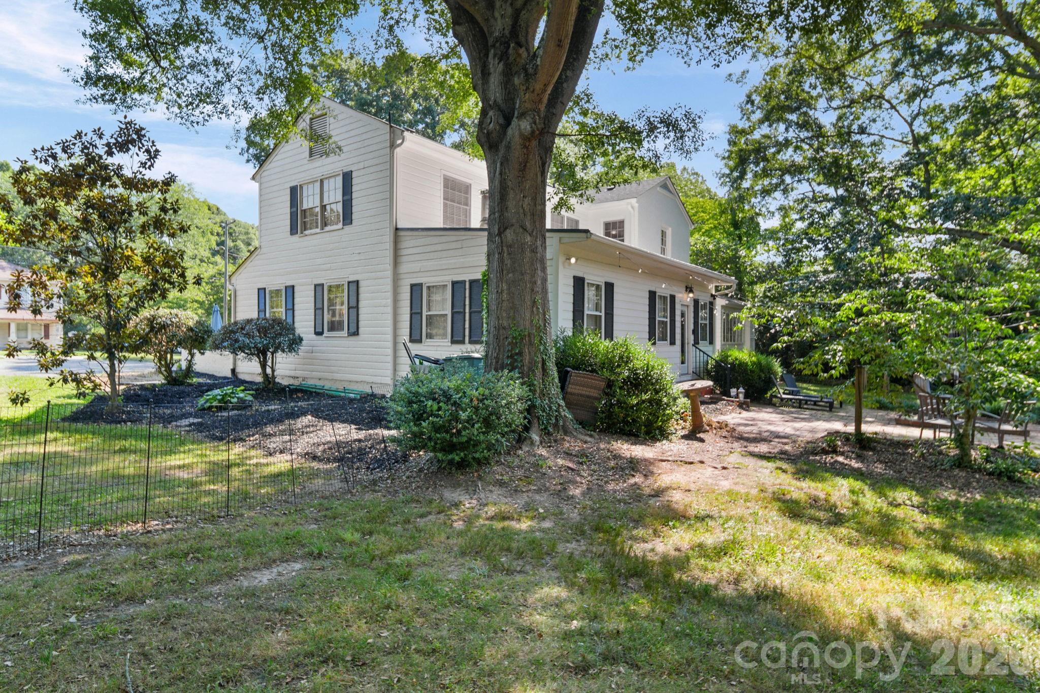 721 Carolina Avenue — Gastonia