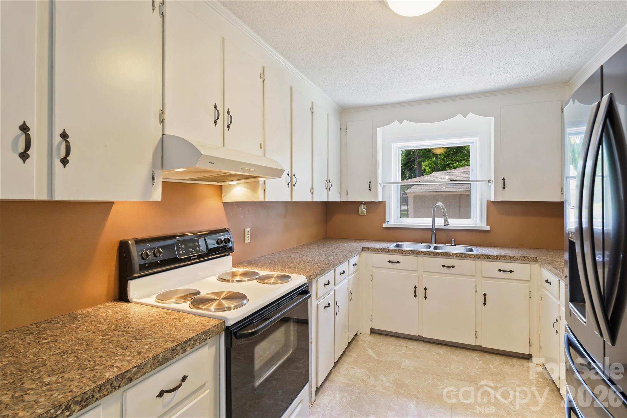 2134 Bromwich Road — Charlotte
