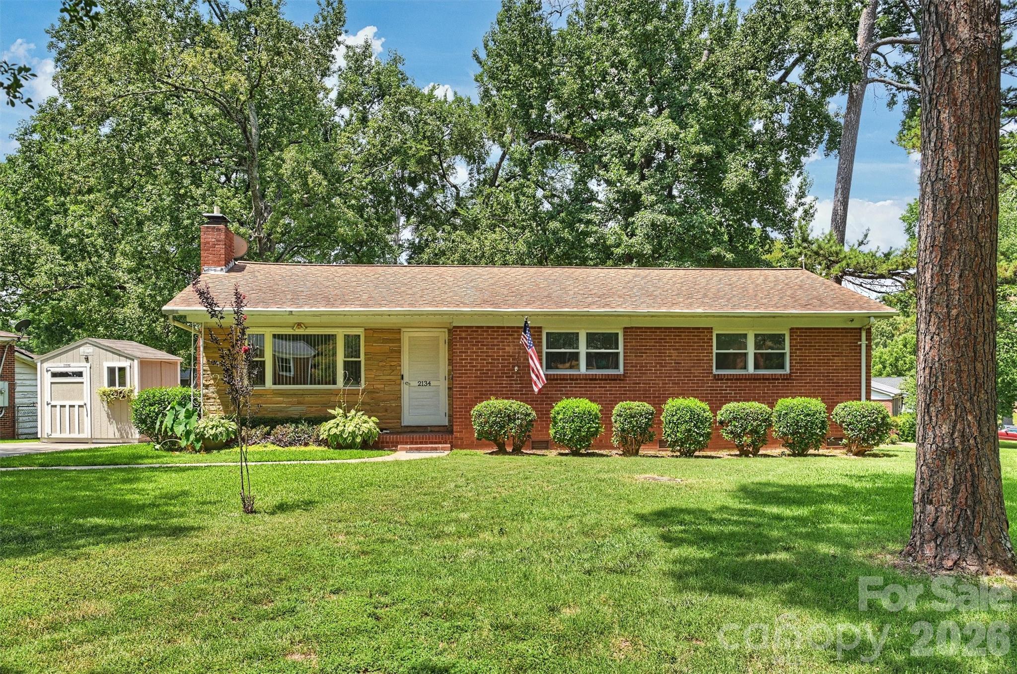 2134 Bromwich Road — Charlotte