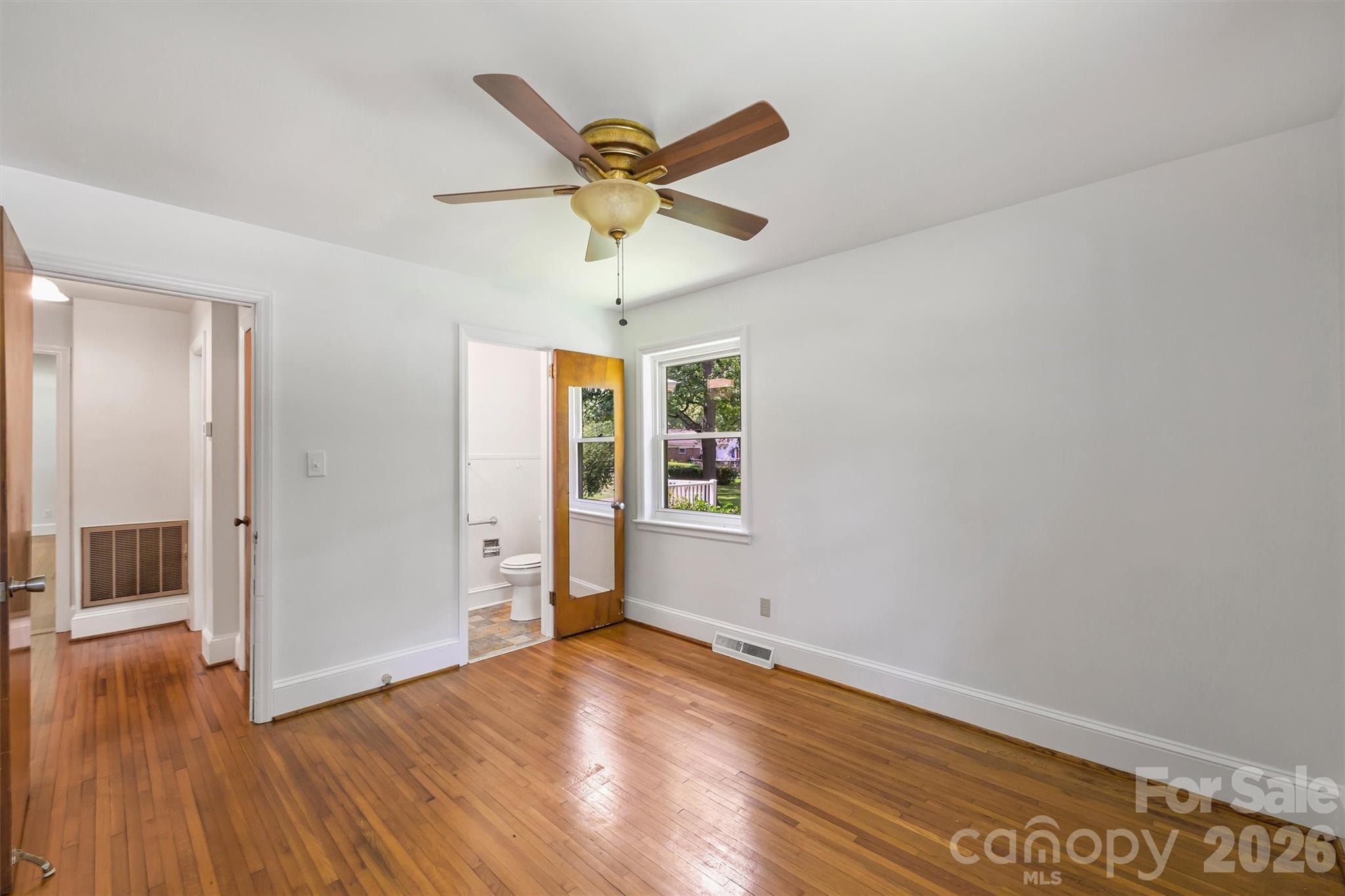 2134 Bromwich Road — Charlotte