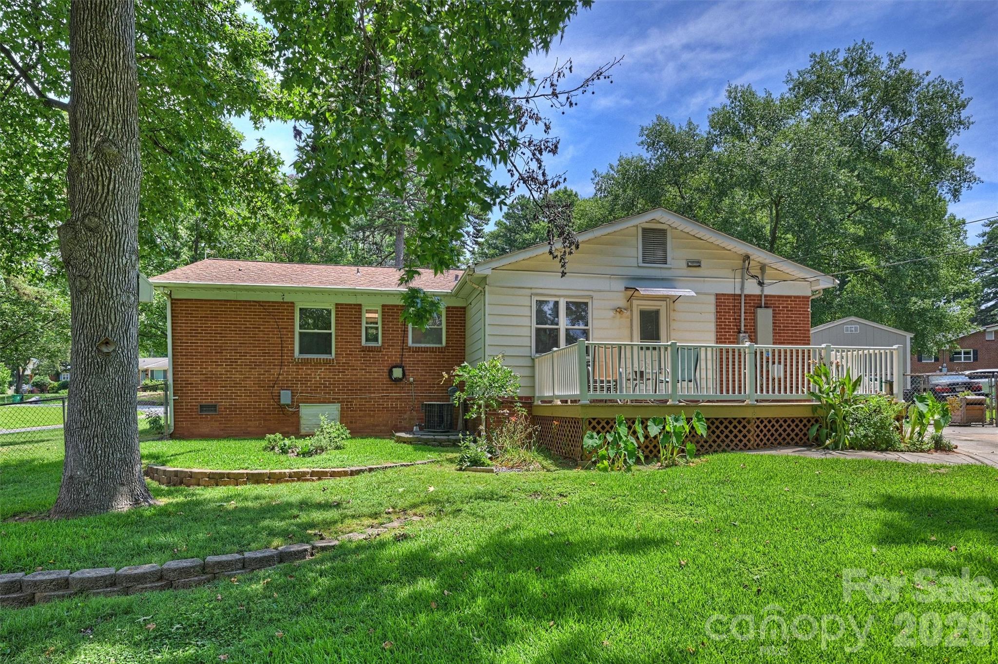 2134 Bromwich Road — Charlotte