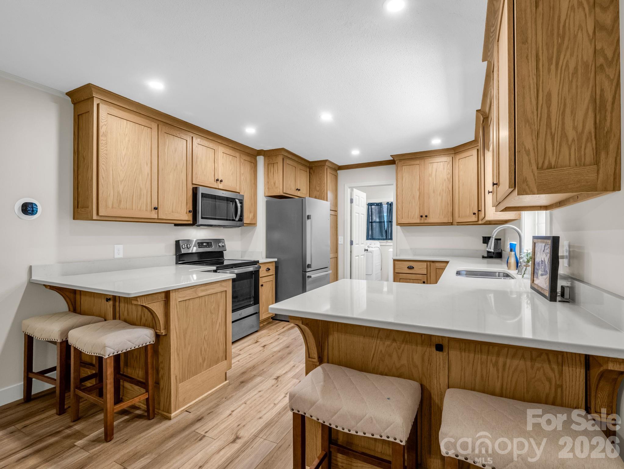319 Arlington Street — Forest City