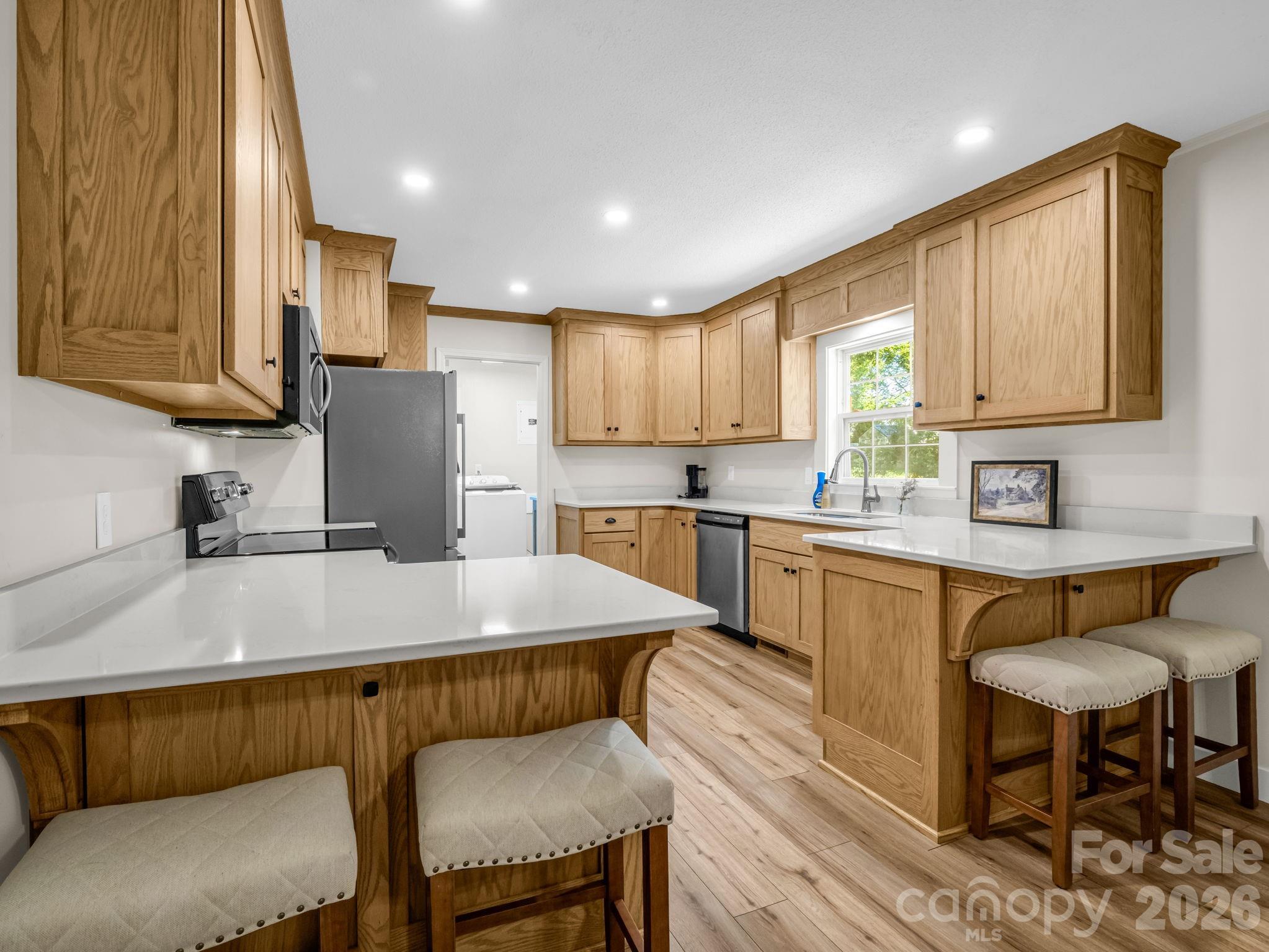 319 Arlington Street — Forest City