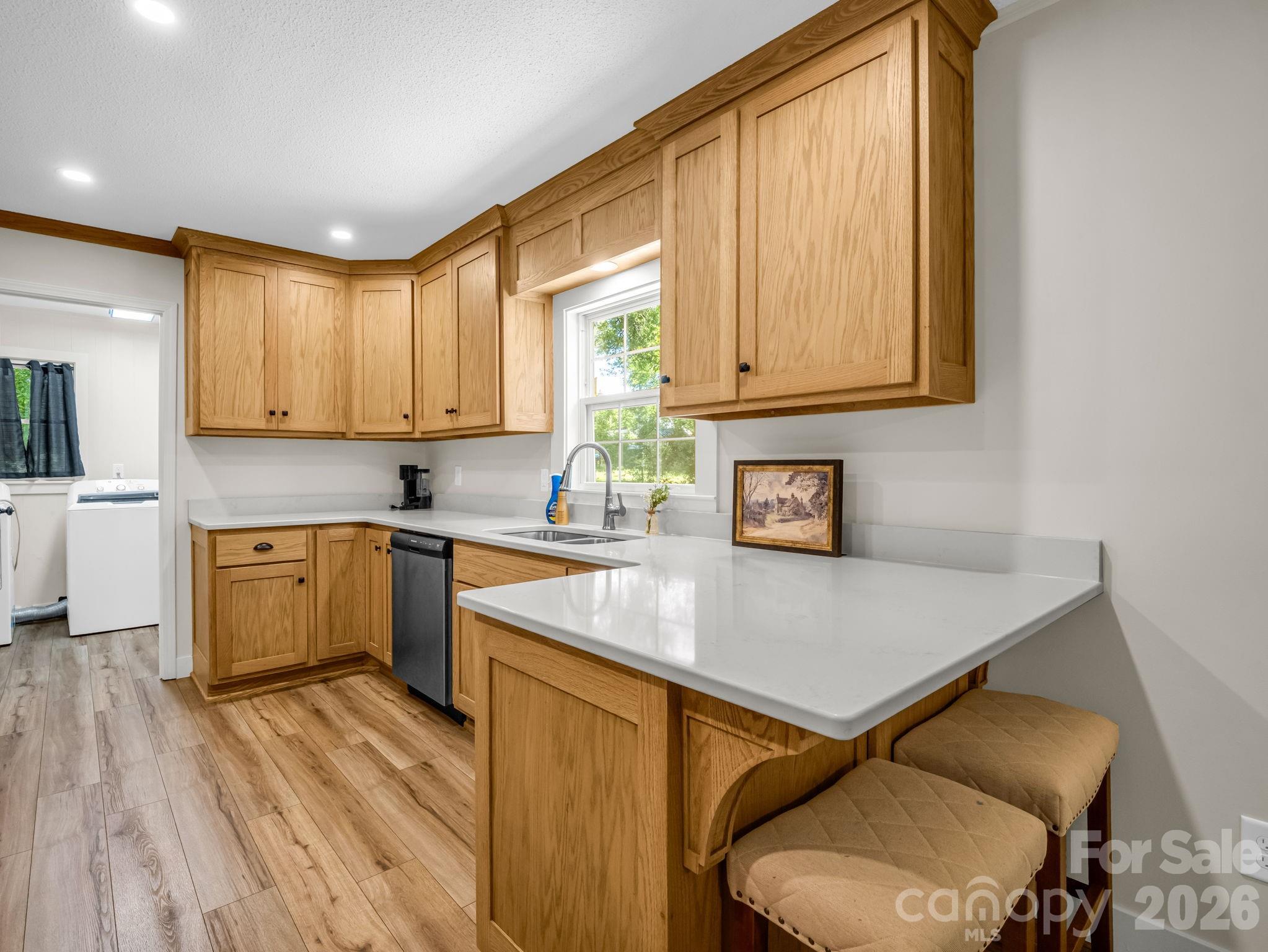 319 Arlington Street — Forest City