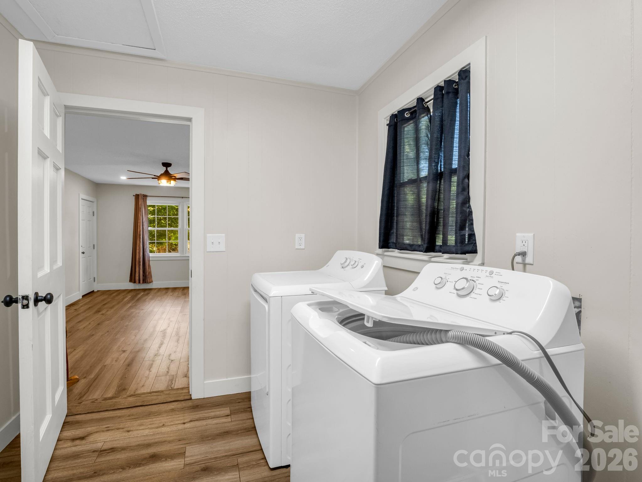 319 Arlington Street — Forest City