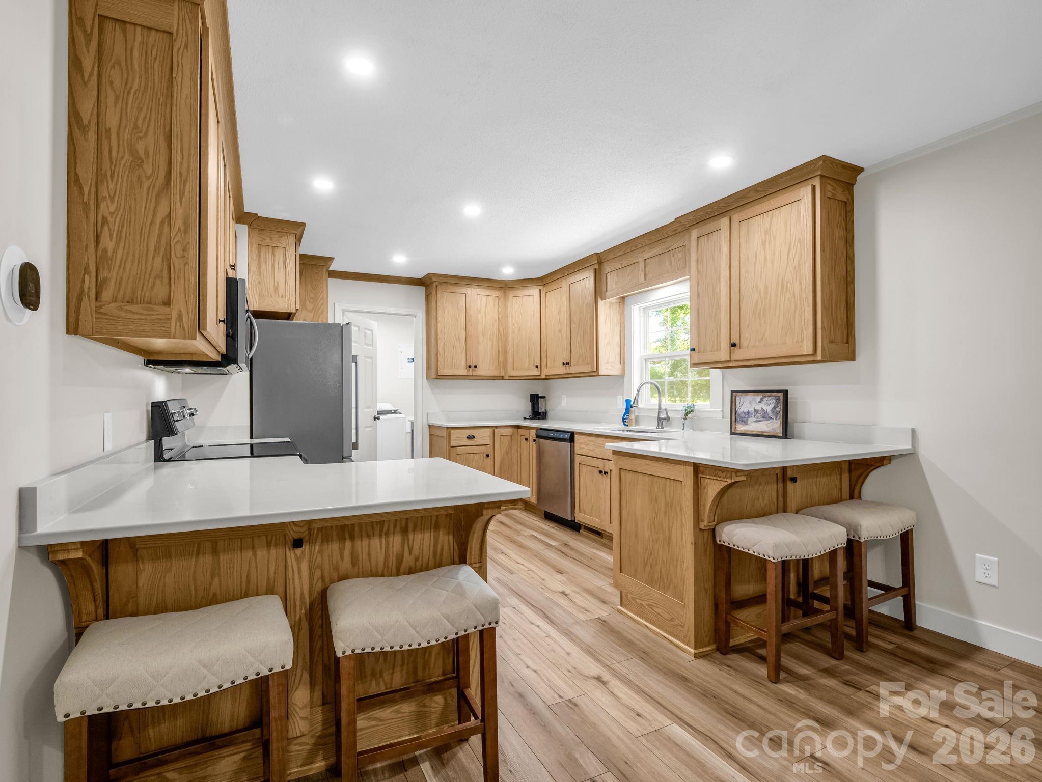319 Arlington Street — Forest City