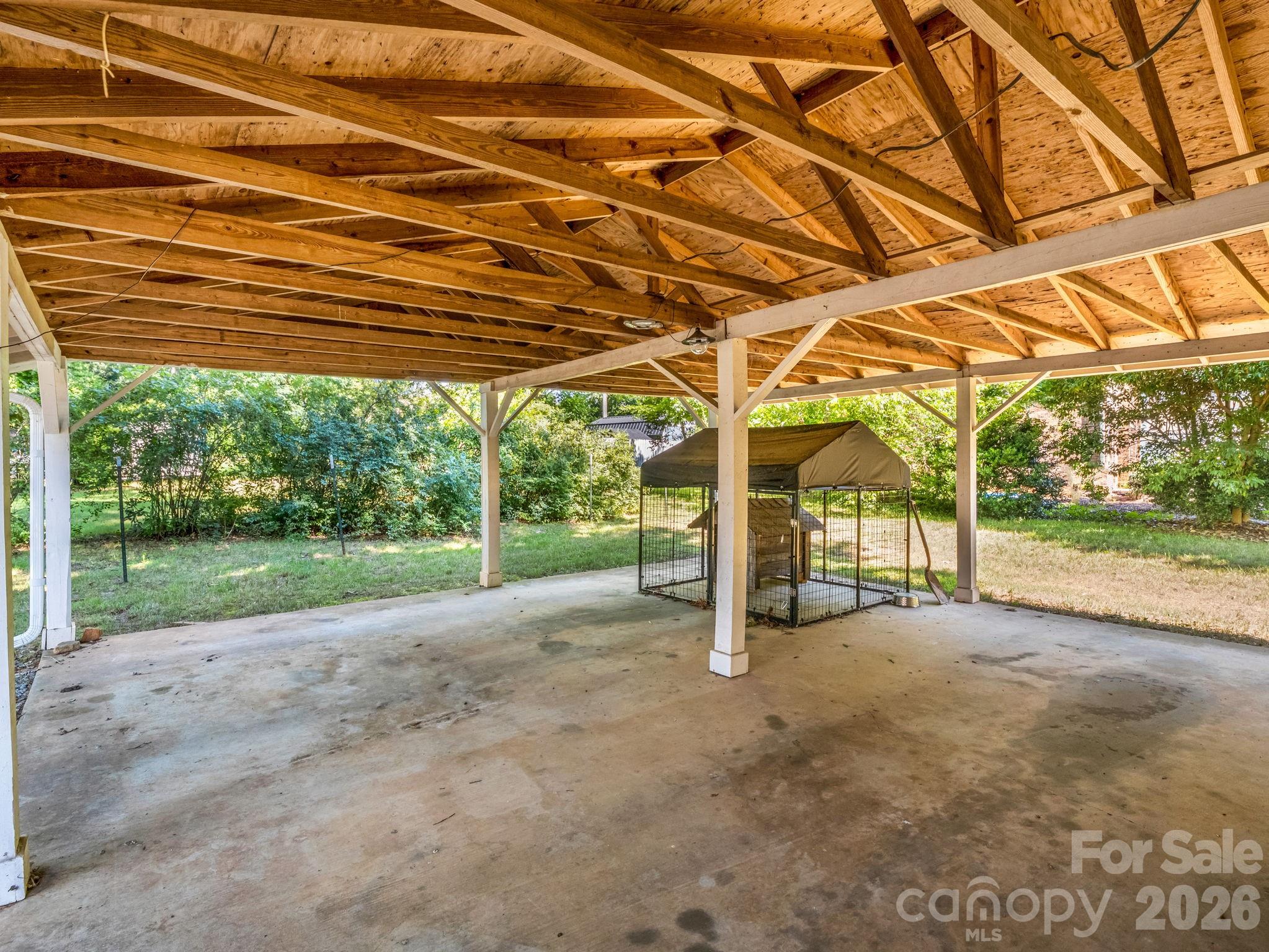 319 Arlington Street — Forest City