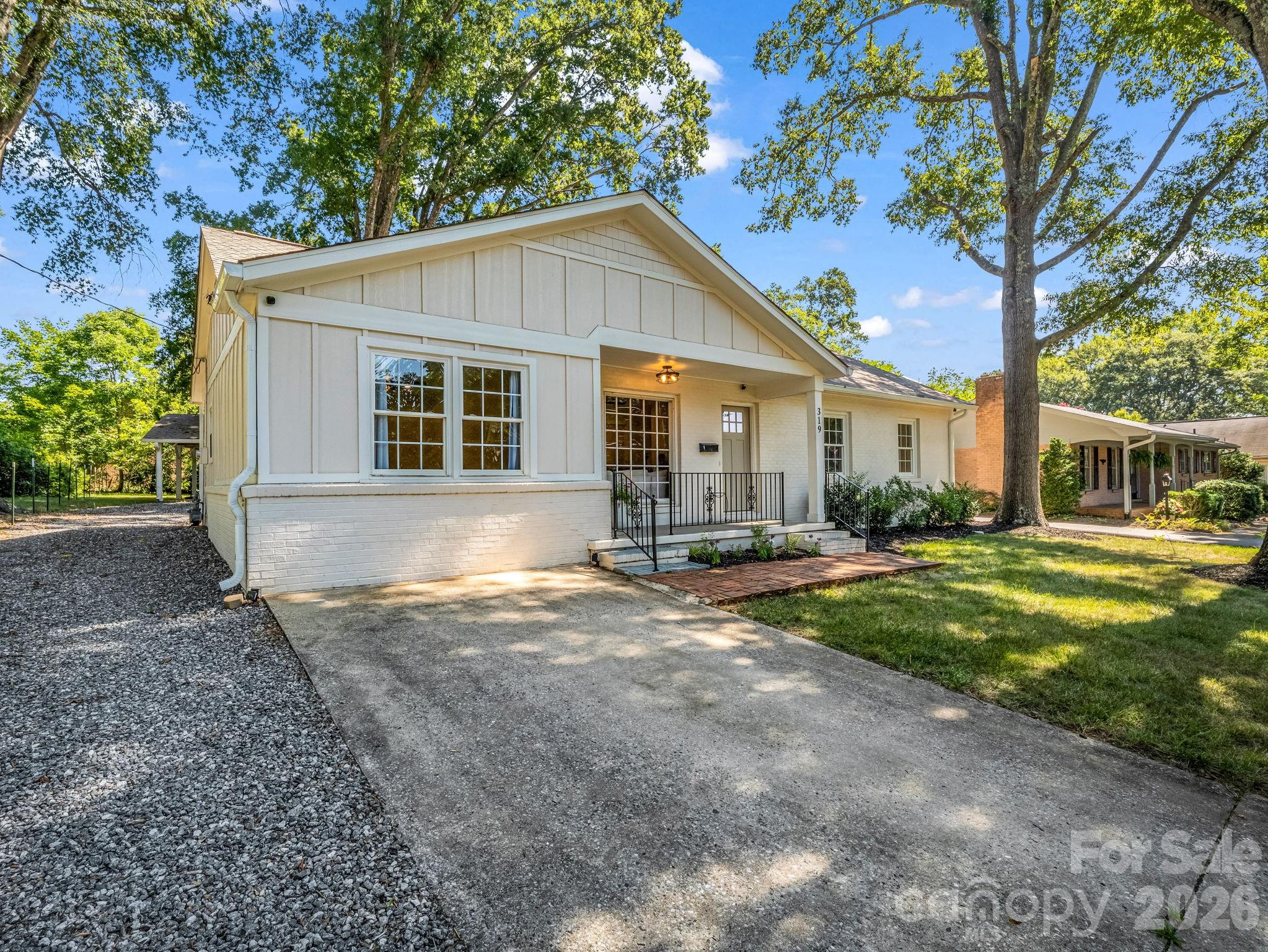 319 Arlington Street — Forest City