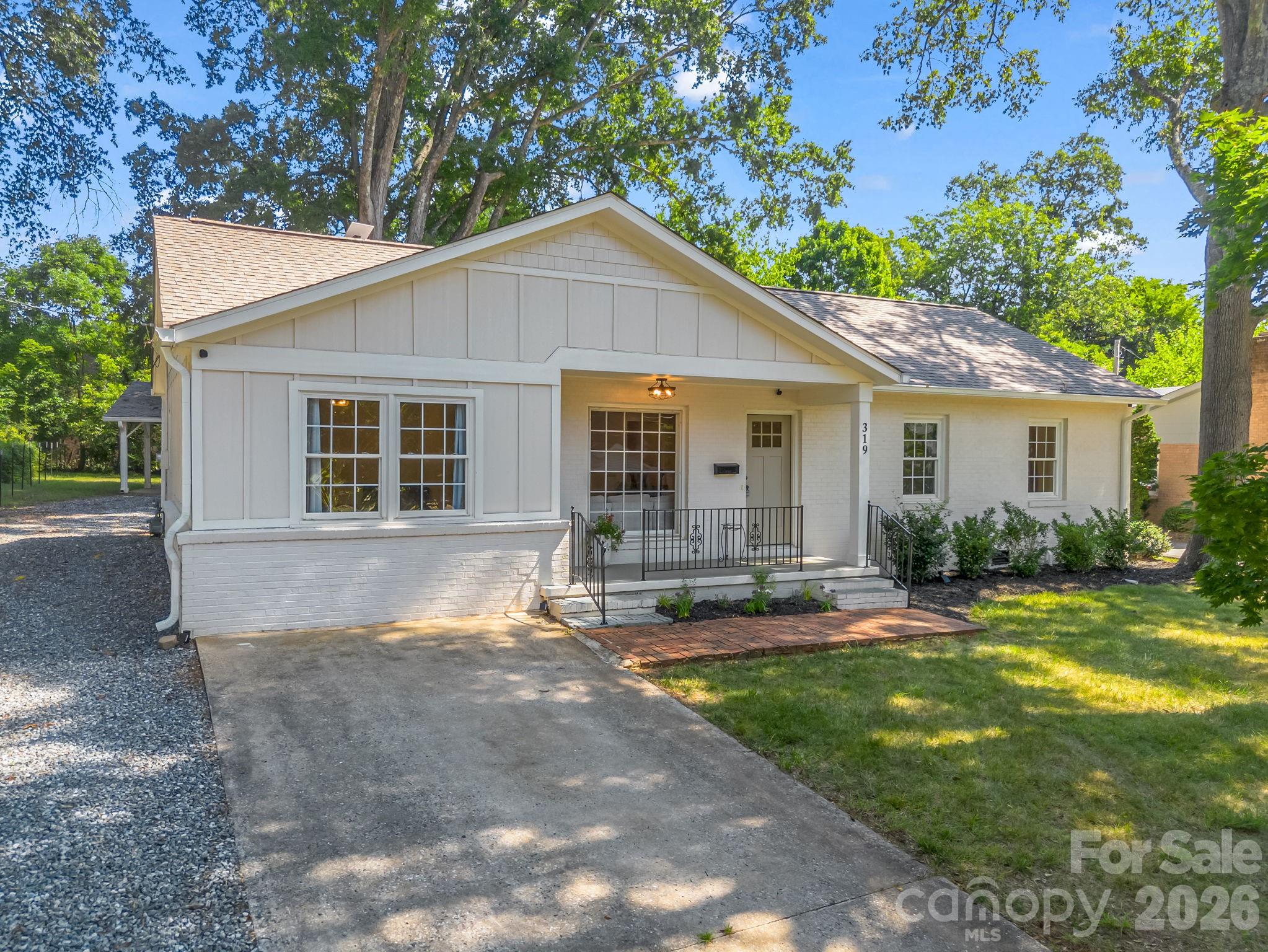 319 Arlington Street — Forest City