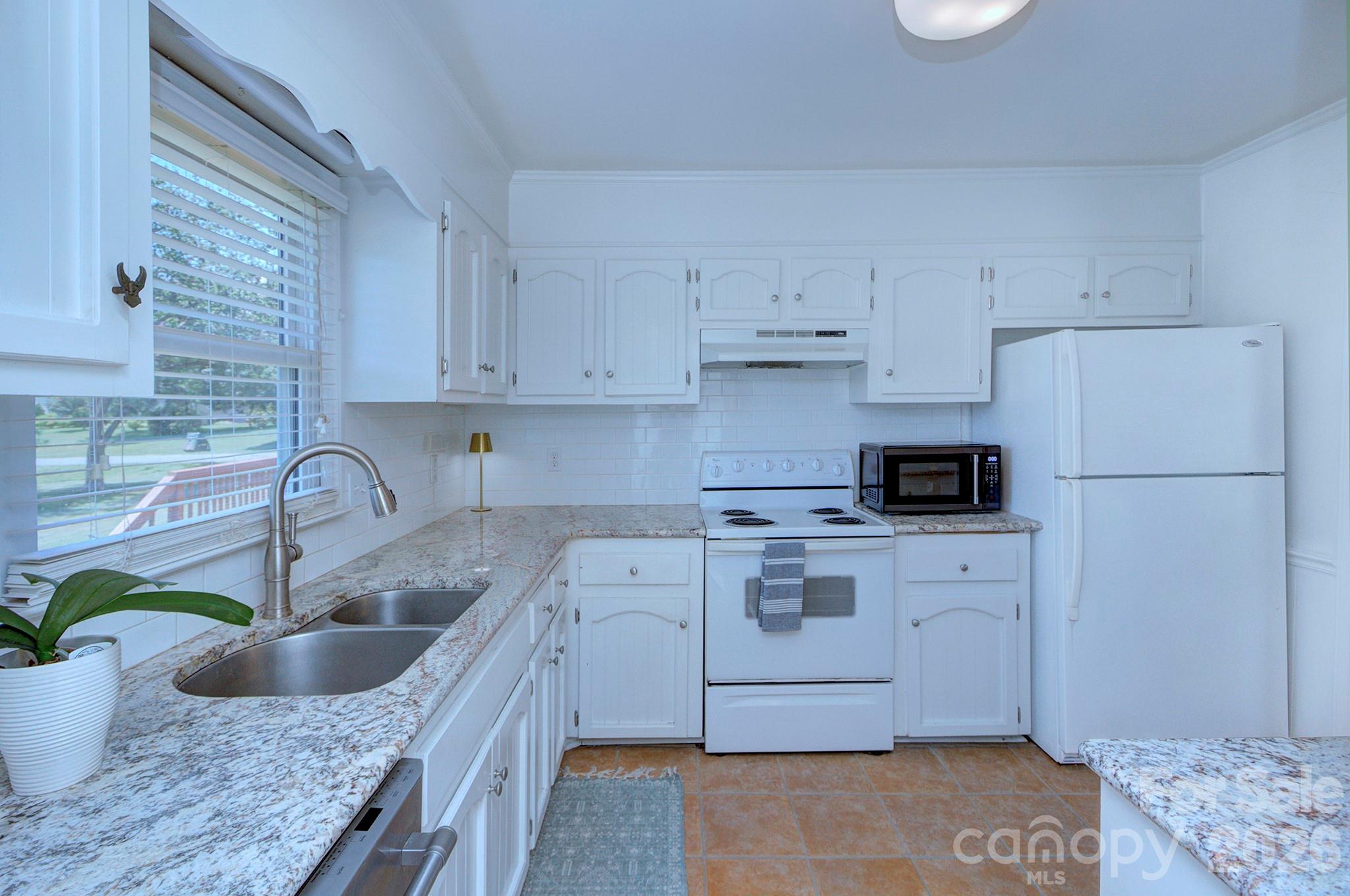 2603 Cherokee Court — Gastonia
