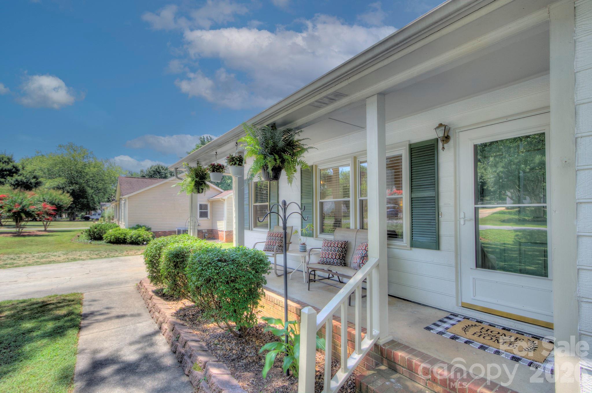 2603 Cherokee Court — Gastonia
