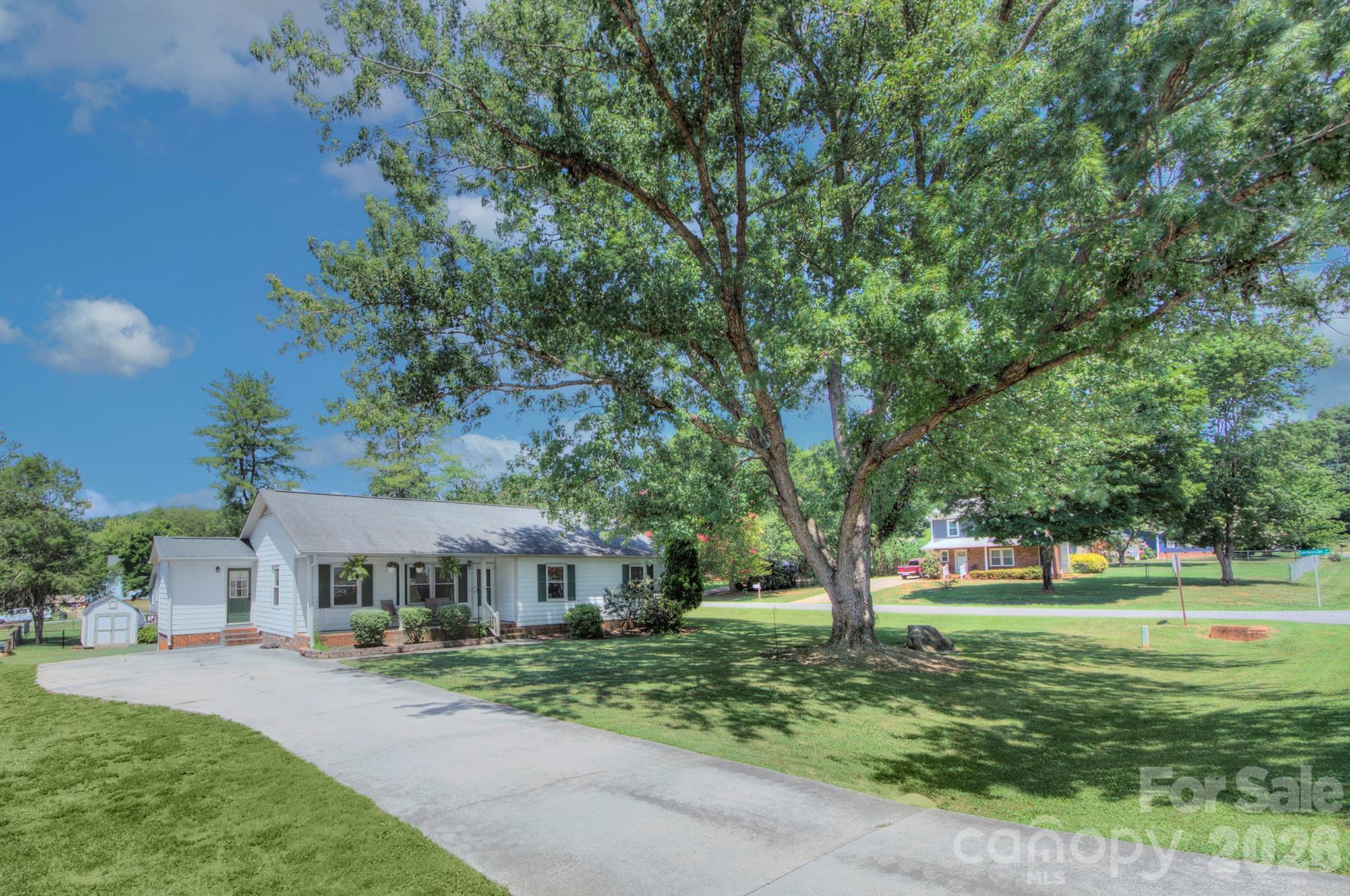 2603 Cherokee Court — Gastonia