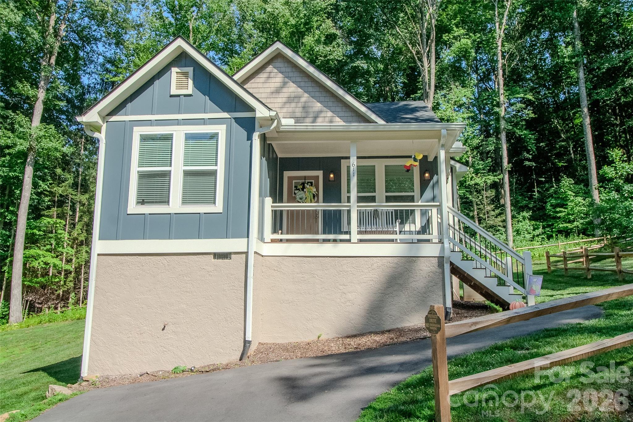 611 Twinbrook Lane — Maggie Valley