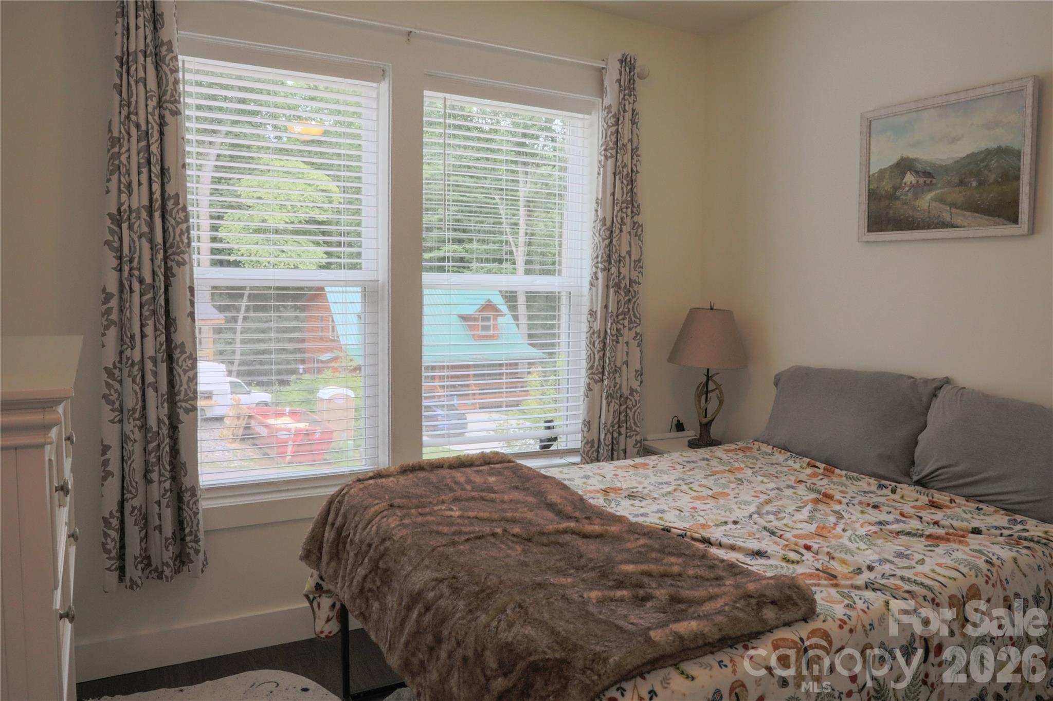 611 Twinbrook Lane — Maggie Valley
