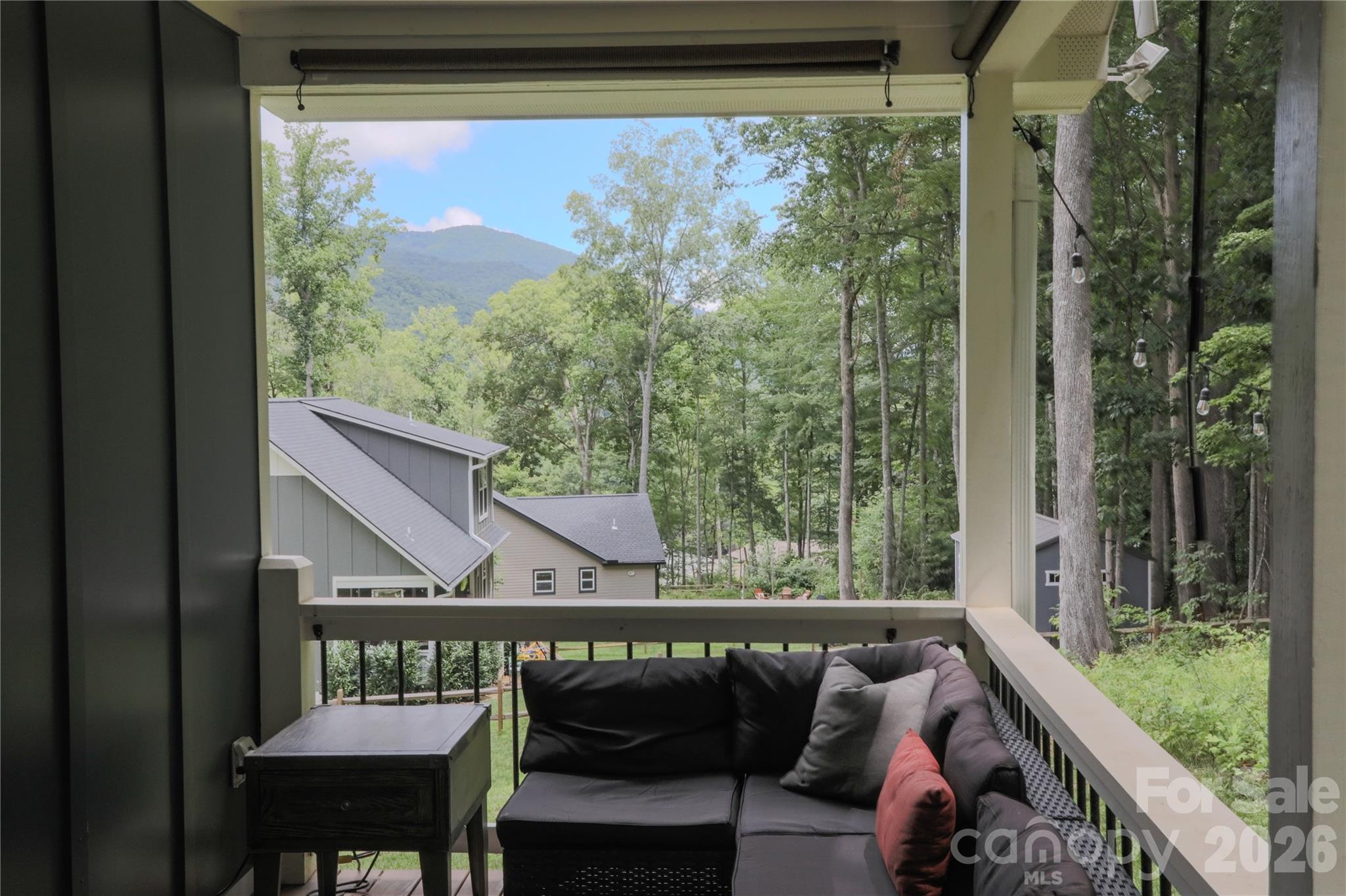 611 Twinbrook Lane — Maggie Valley