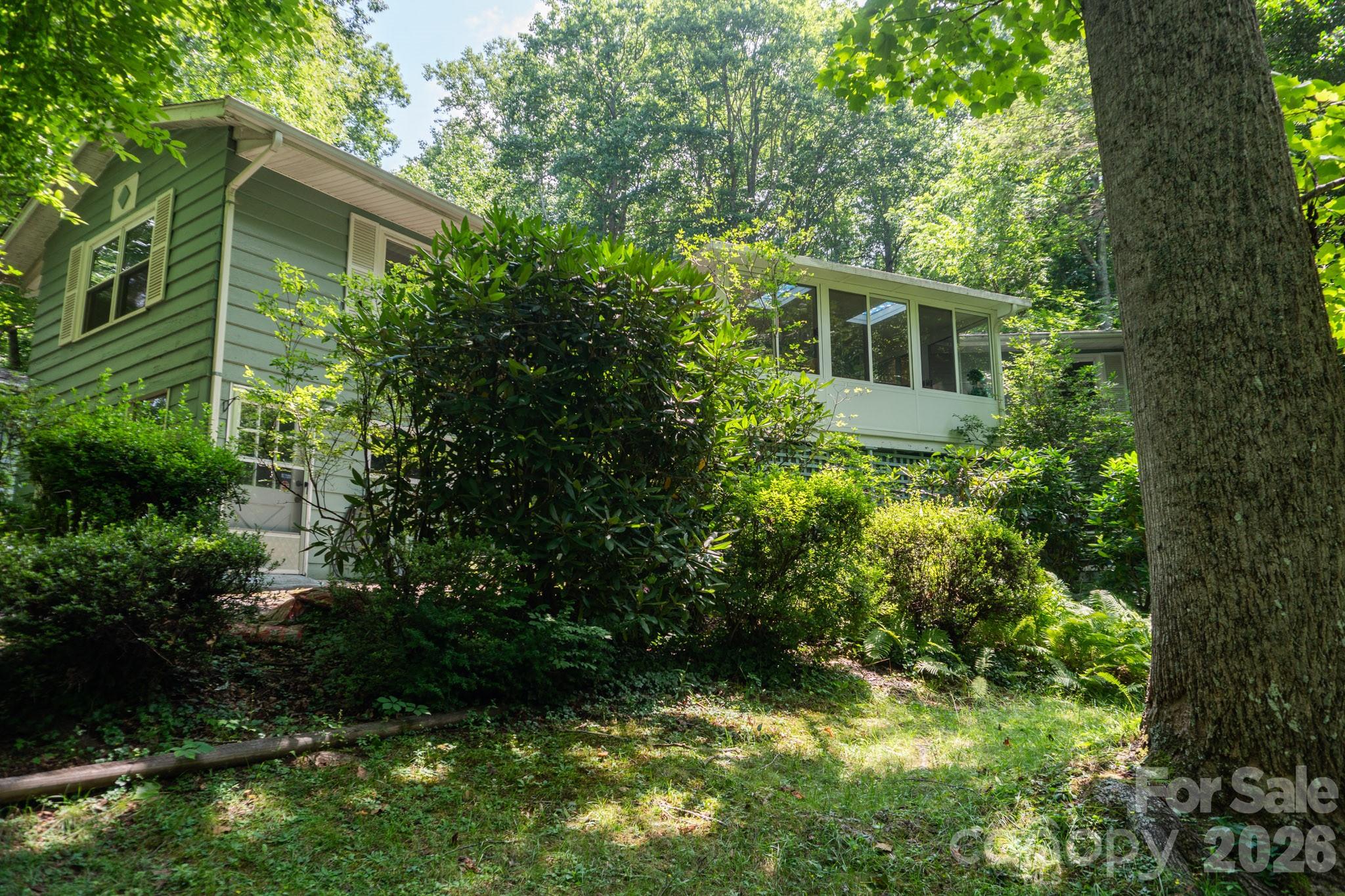 104 Ash Drive — Maggie Valley
