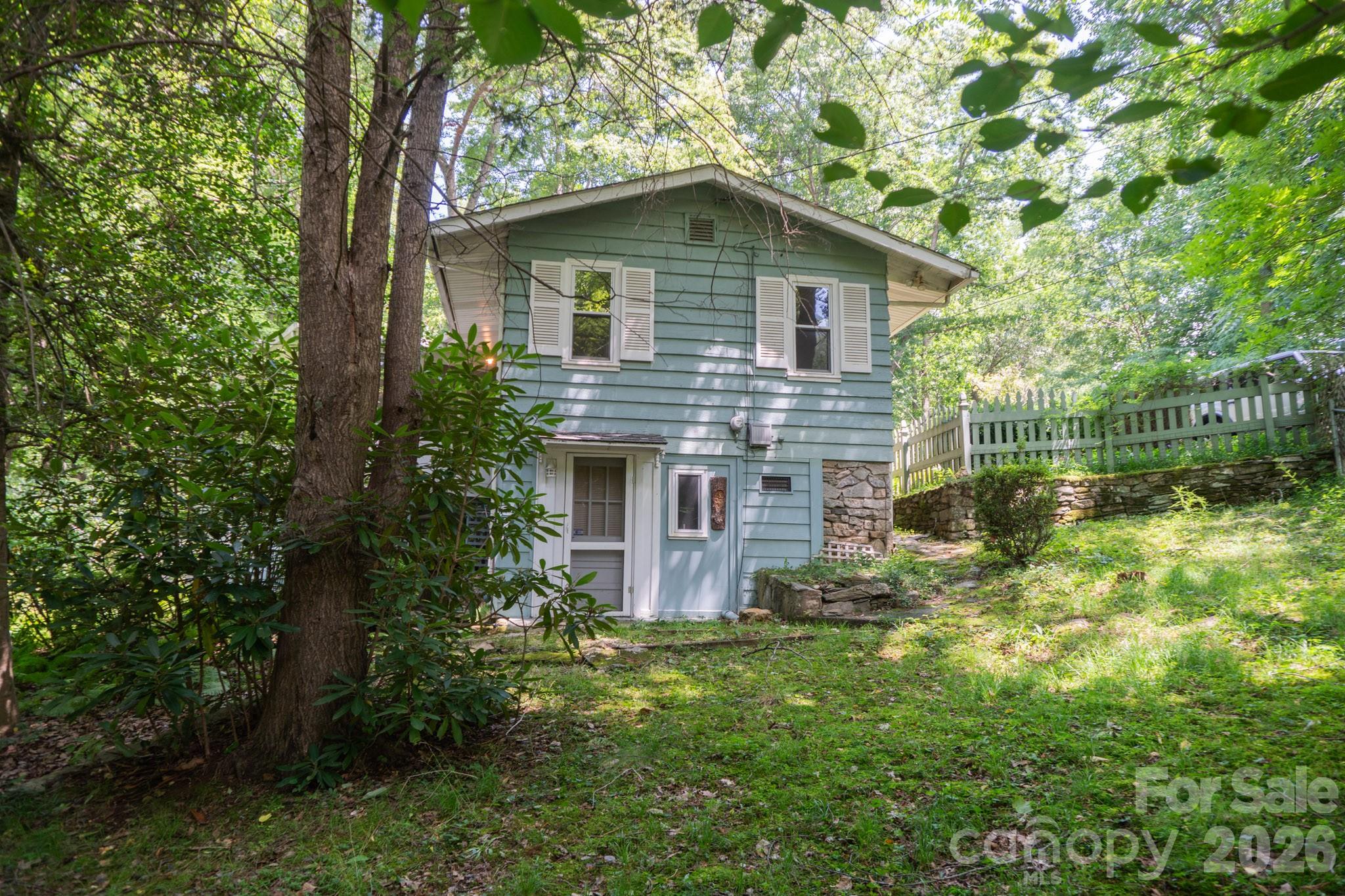 104 Ash Drive — Maggie Valley