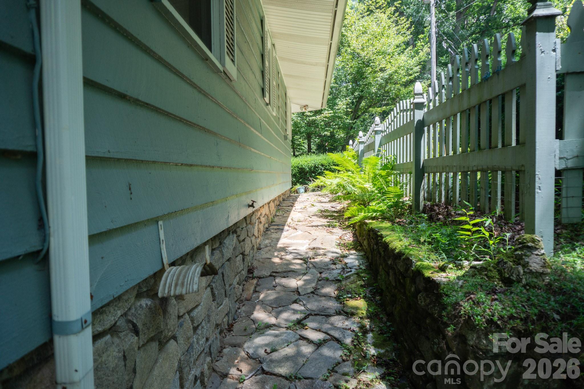 104 Ash Drive — Maggie Valley