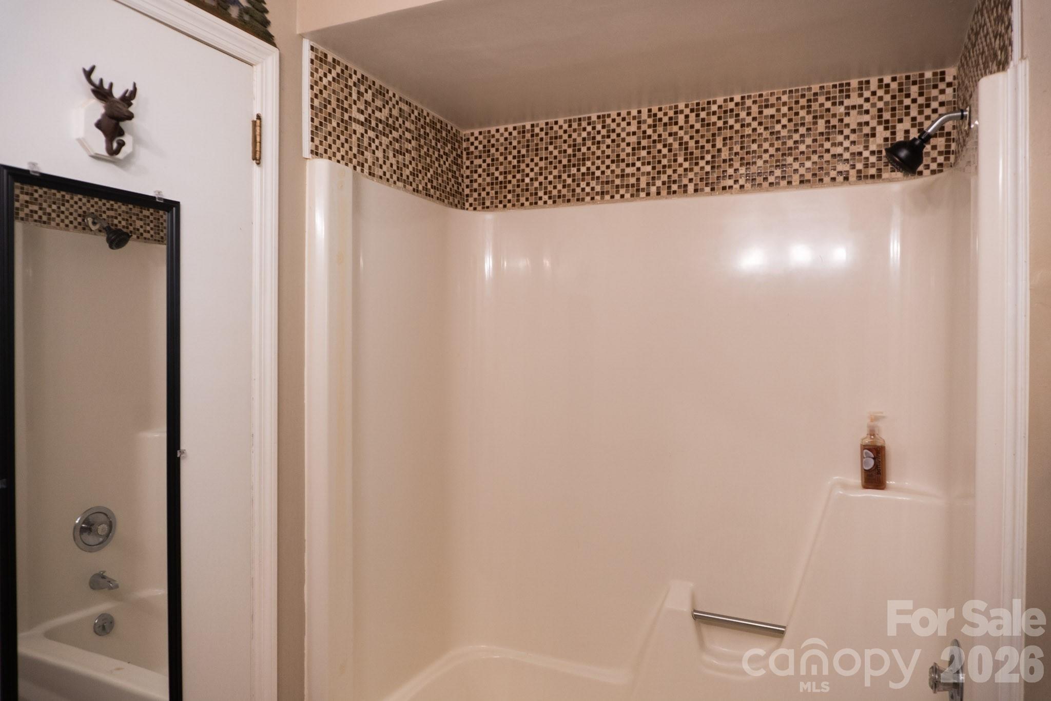 104 Ash Drive — Maggie Valley
