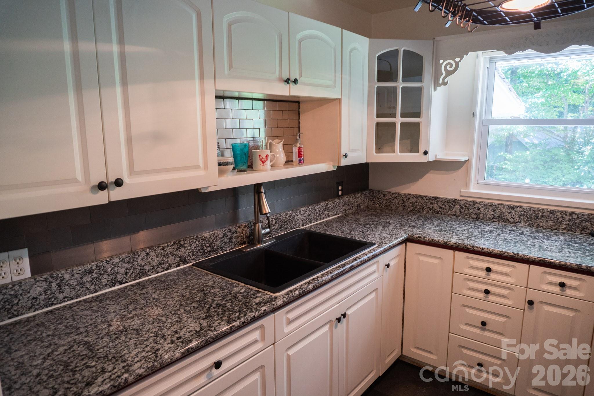 104 Ash Drive — Maggie Valley
