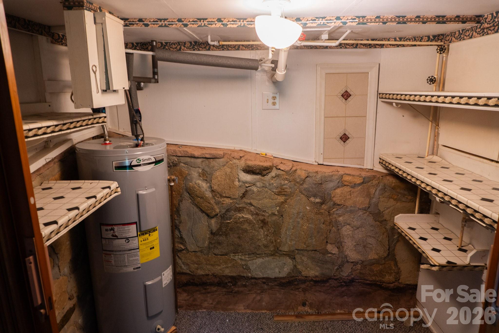 104 Ash Drive — Maggie Valley