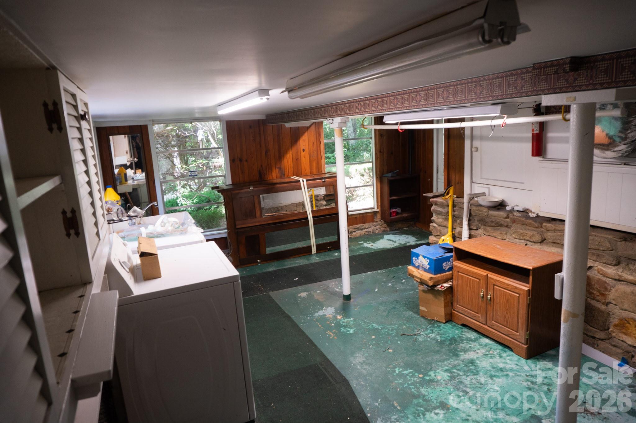 104 Ash Drive — Maggie Valley