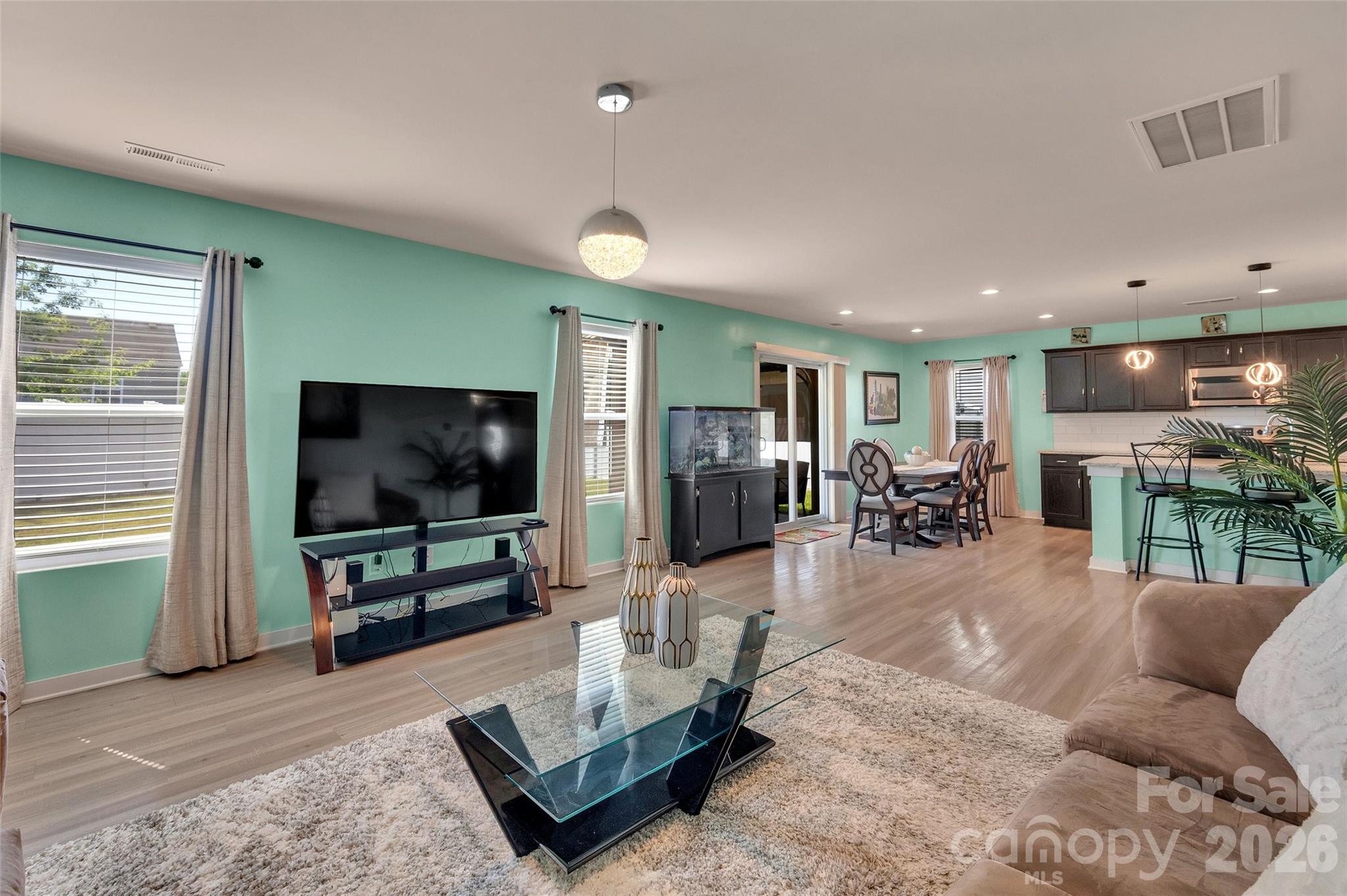 4526 Carnation Court — Charlotte