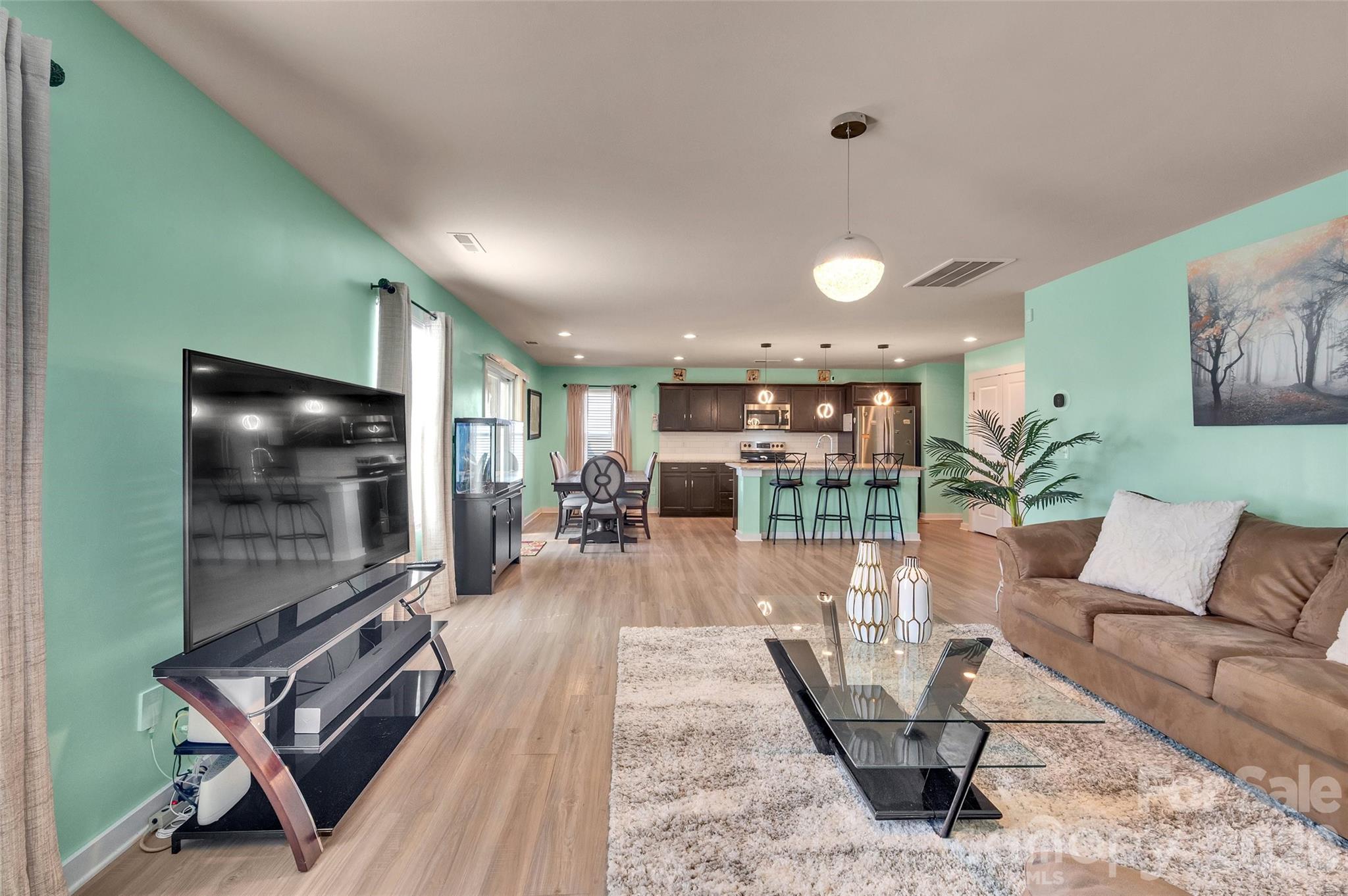 4526 Carnation Court — Charlotte