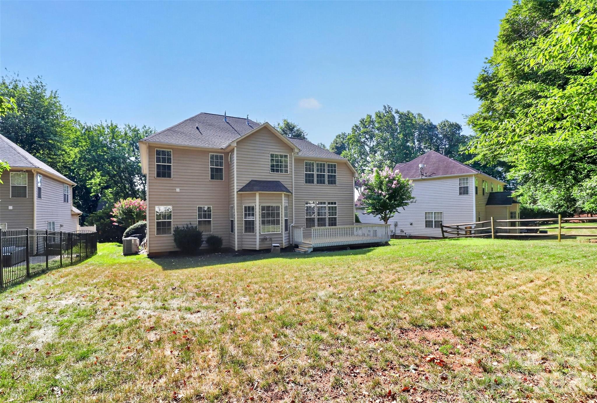 15311 Marsh Field Court — Huntersville