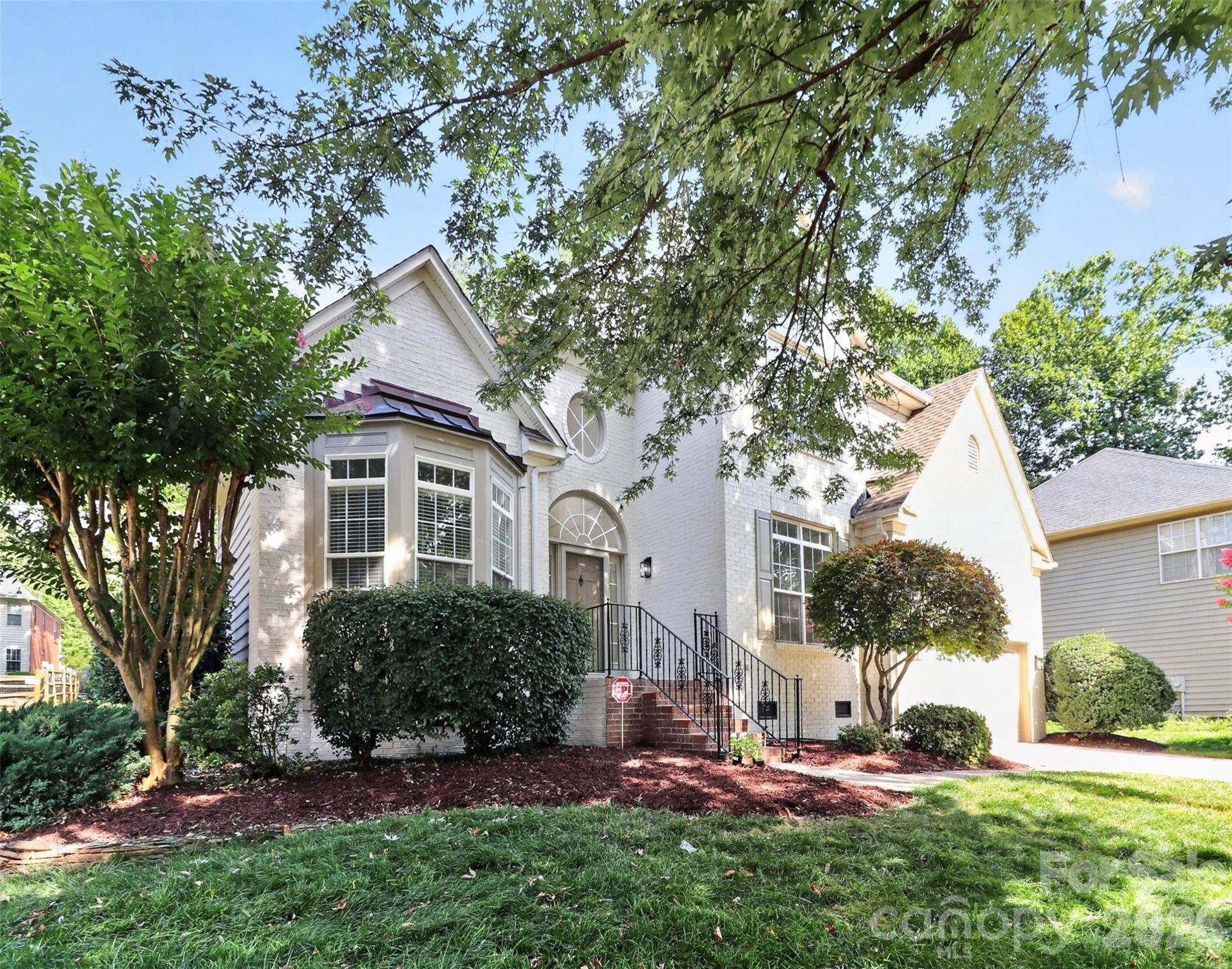 15311 Marsh Field Court — Huntersville
