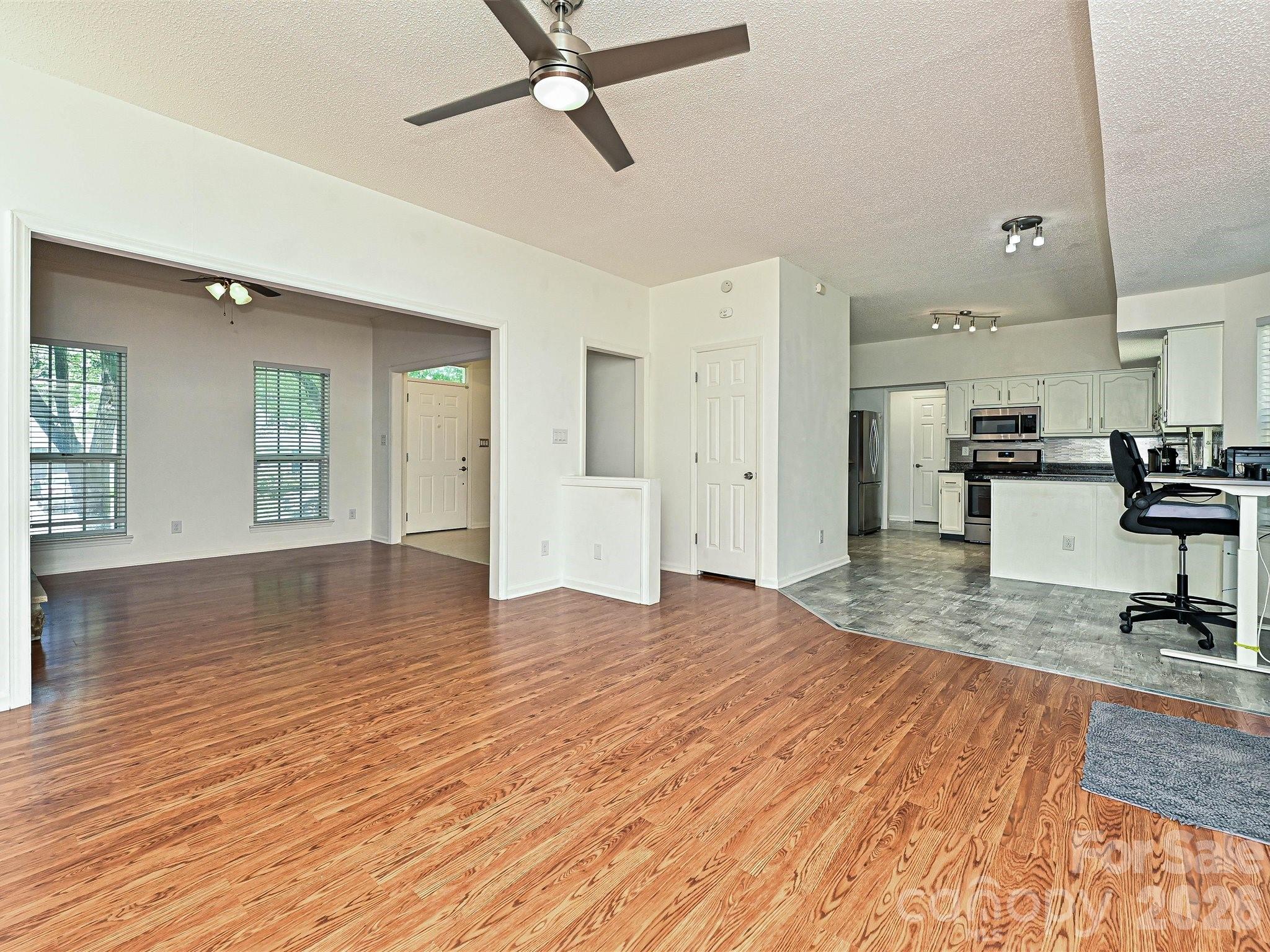 13518 Krislyn Woods Place — Charlotte
