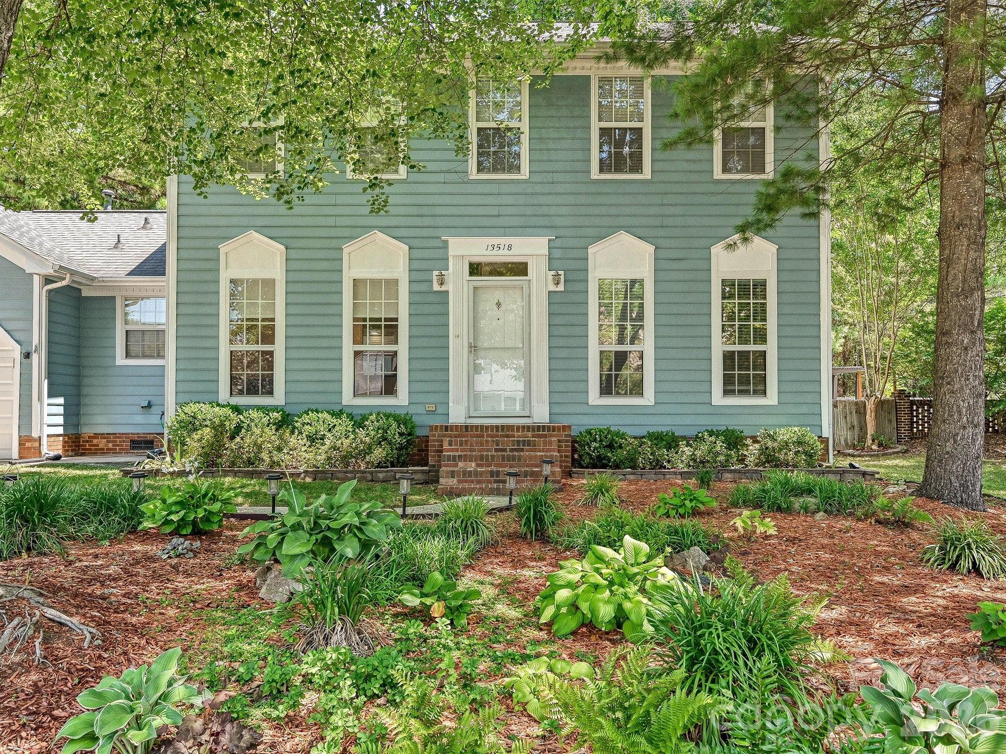 13518 Krislyn Woods Place — Charlotte