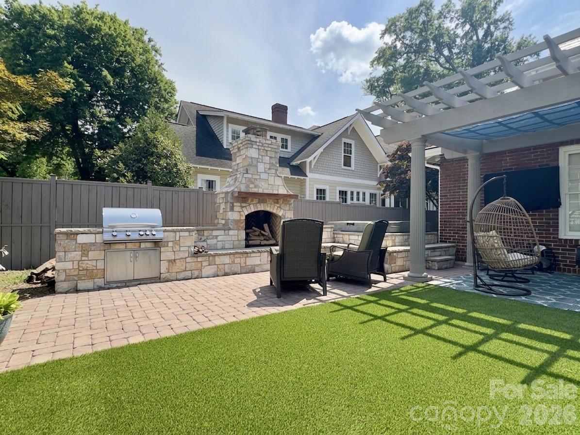2021 Dilworth Road W — Charlotte