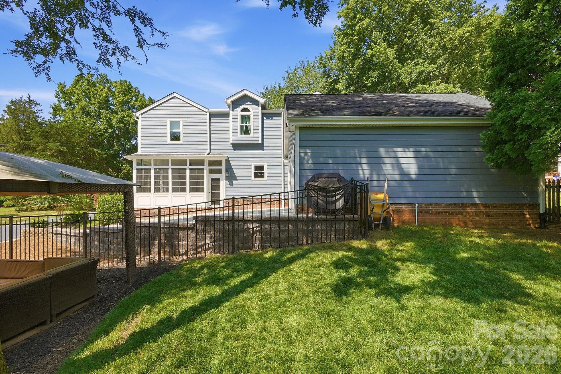 9200 Deer Spring Lane — Charlotte