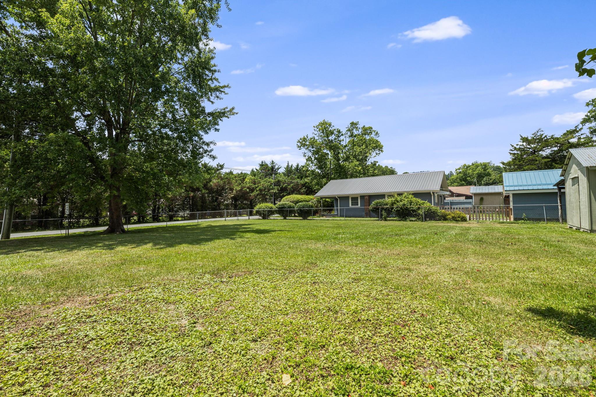 490 ecusta Road — Brevard