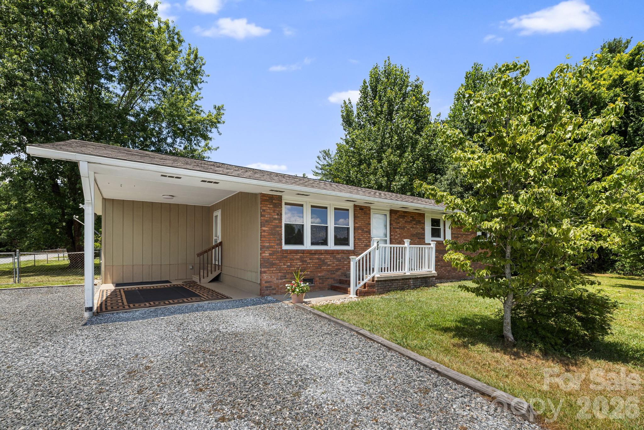 490 ecusta Road — Brevard