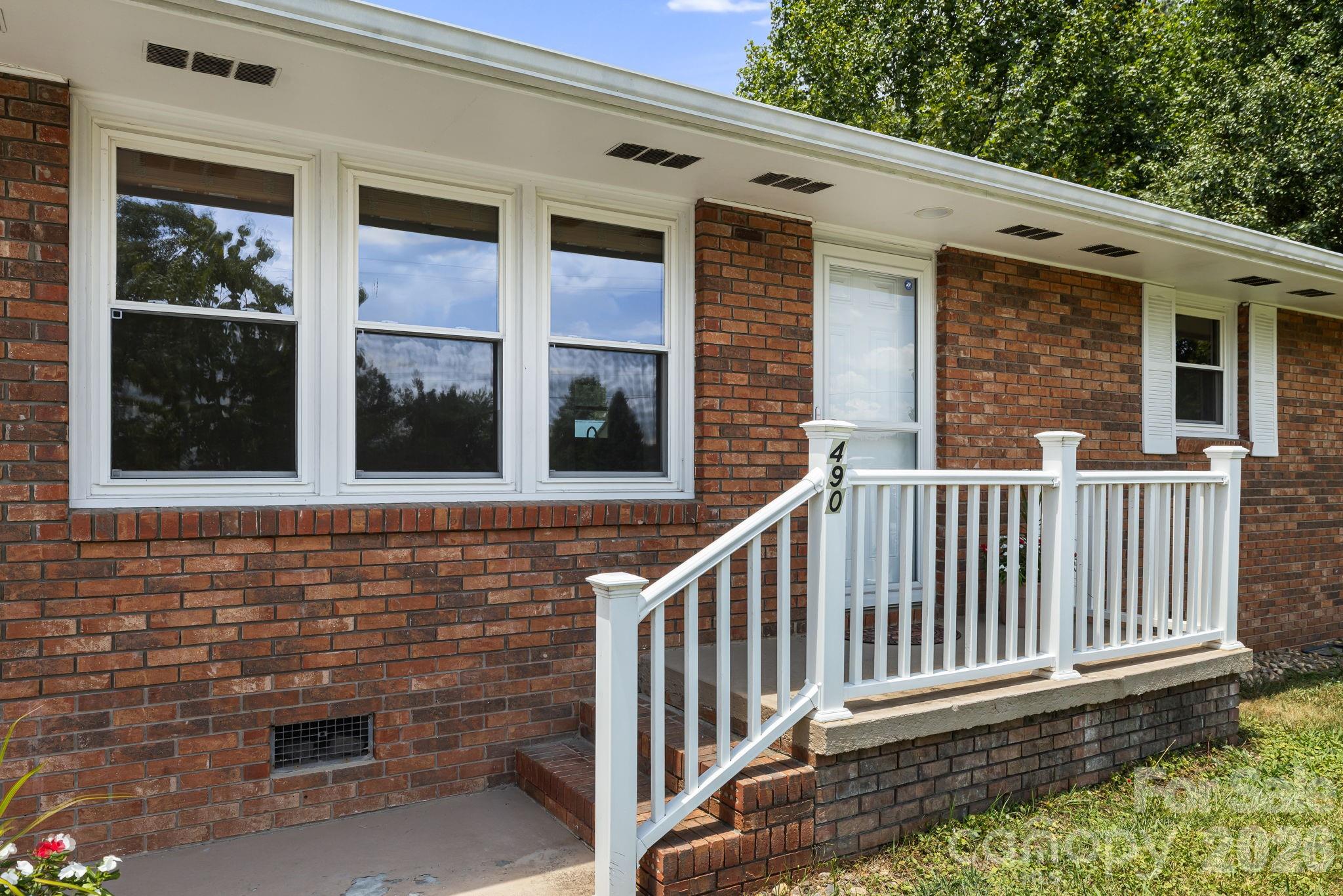 490 ecusta Road — Brevard