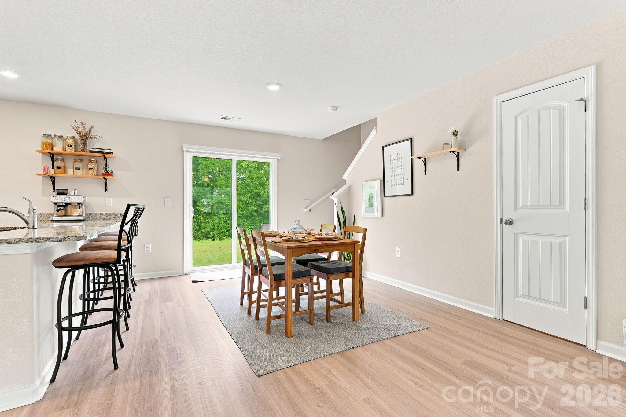 5135 Wolfridge Avenue — Charlotte