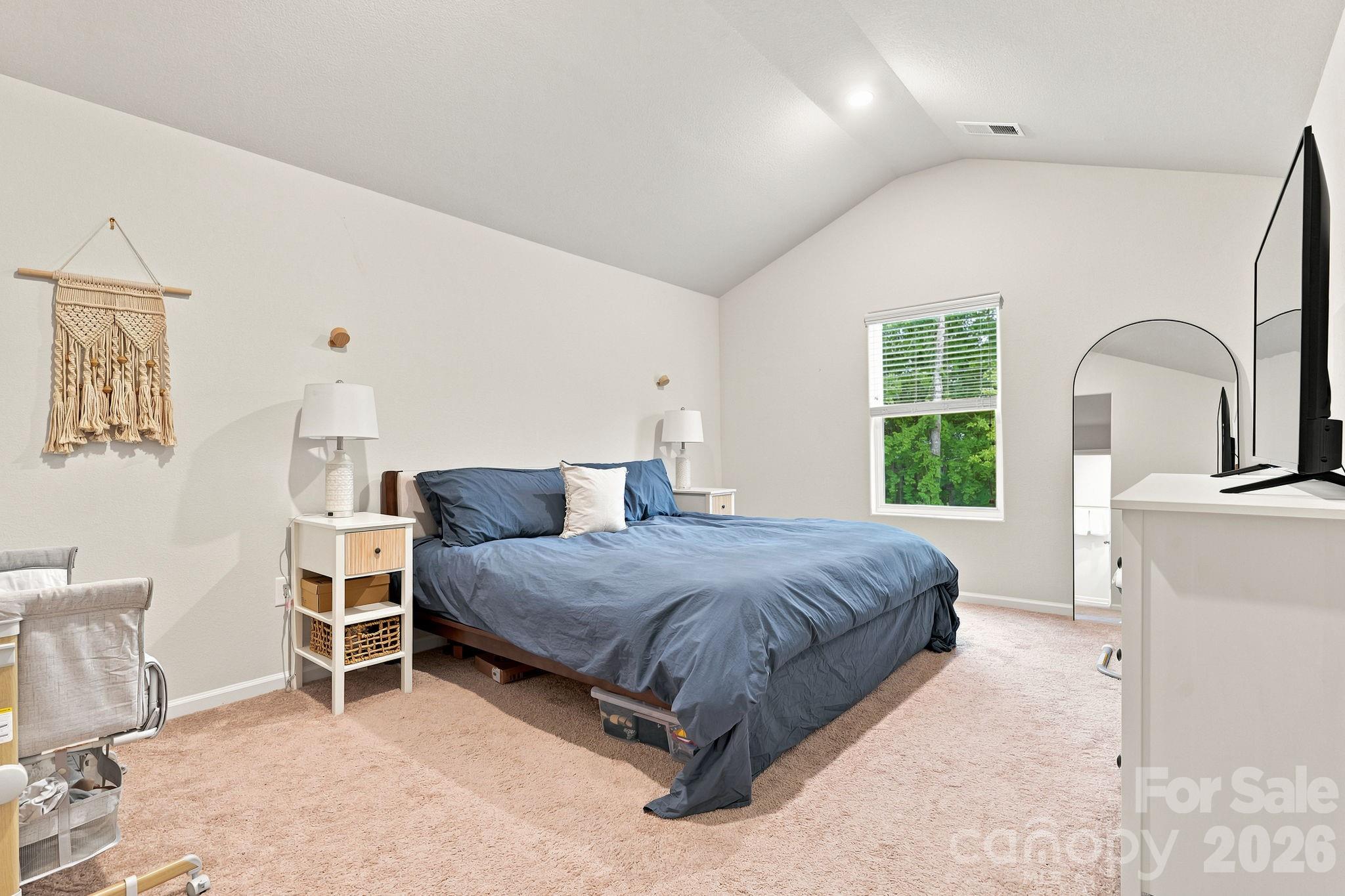 5135 Wolfridge Avenue — Charlotte