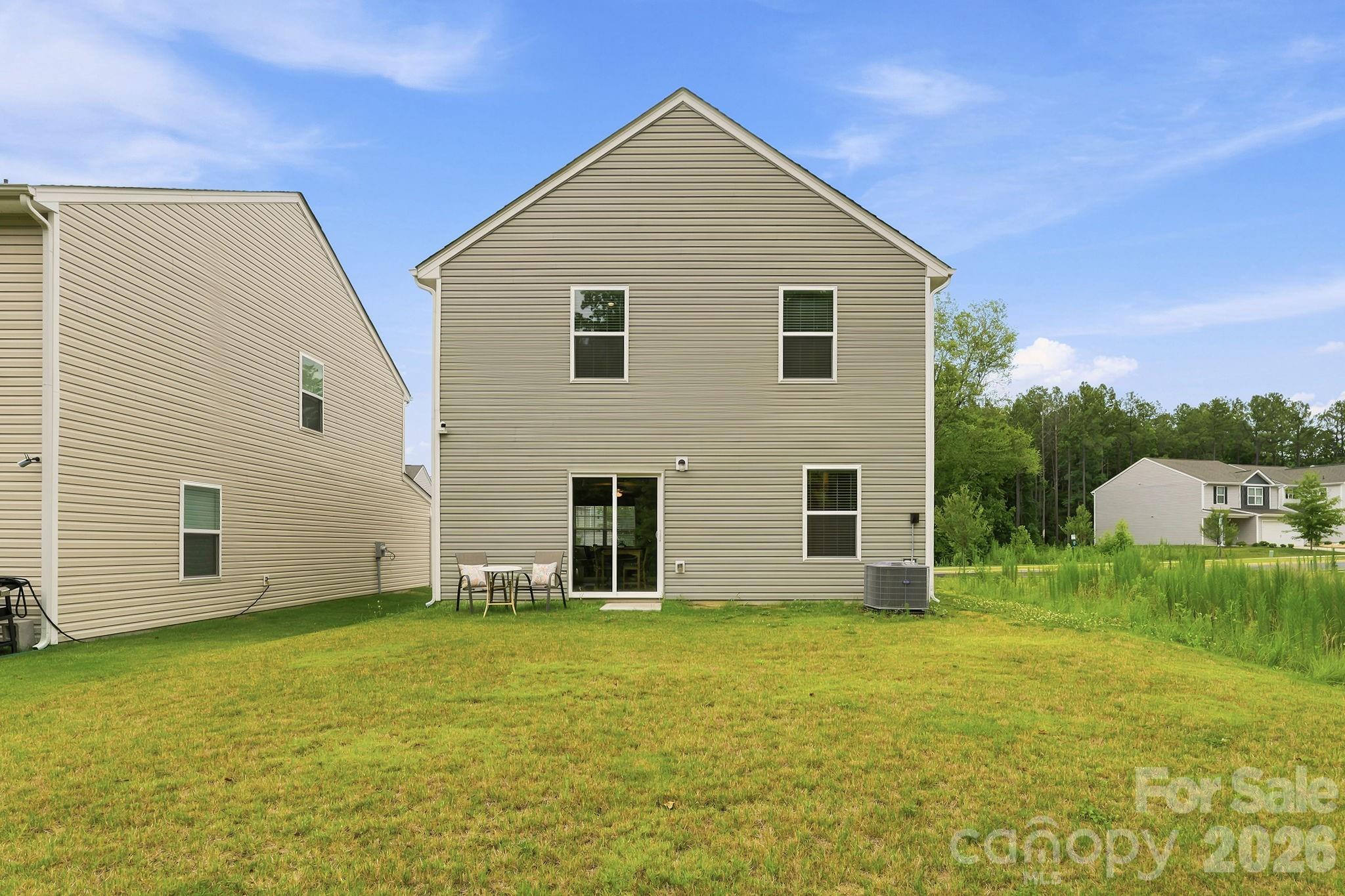 5135 Wolfridge Avenue — Charlotte