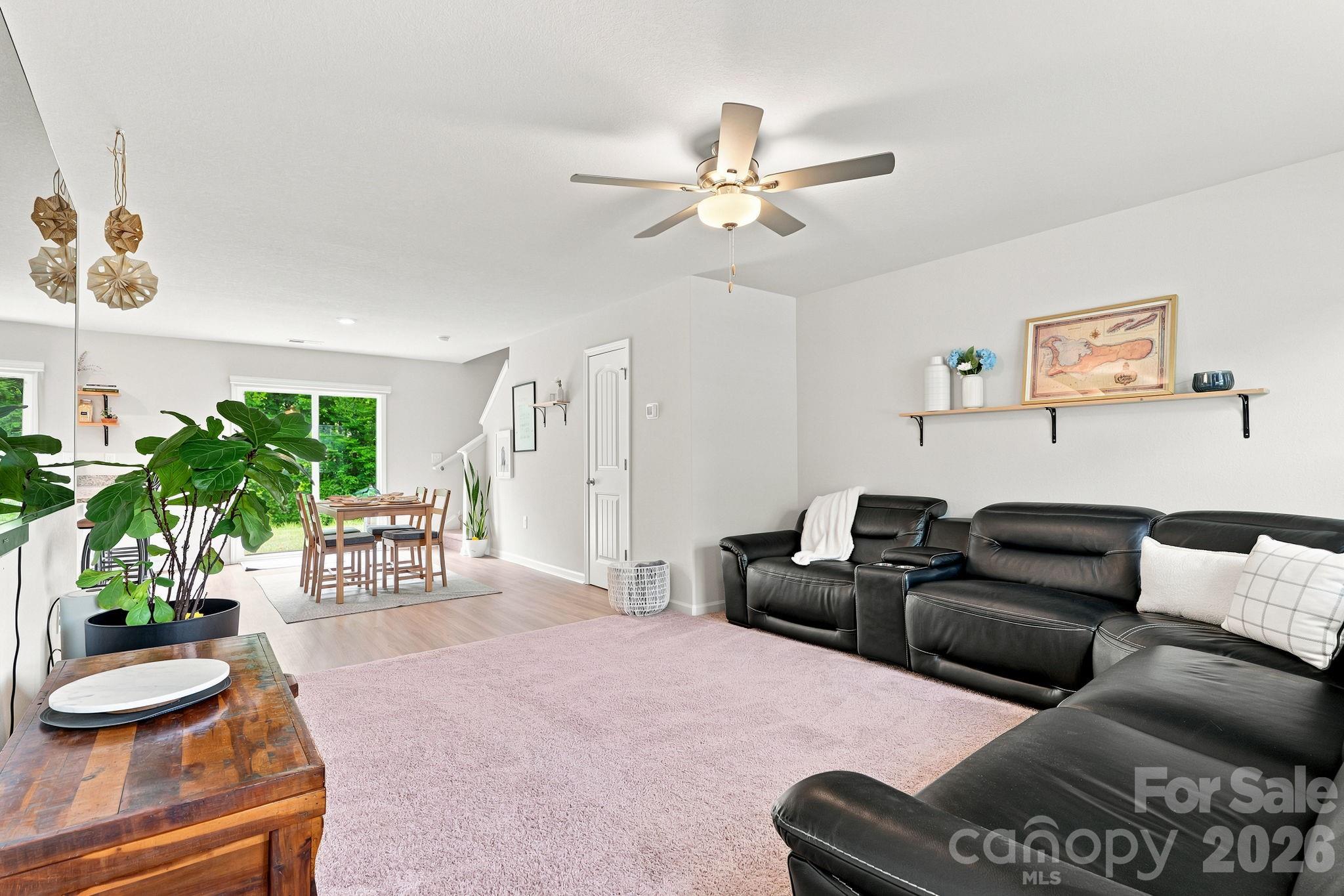 5135 Wolfridge Avenue — Charlotte