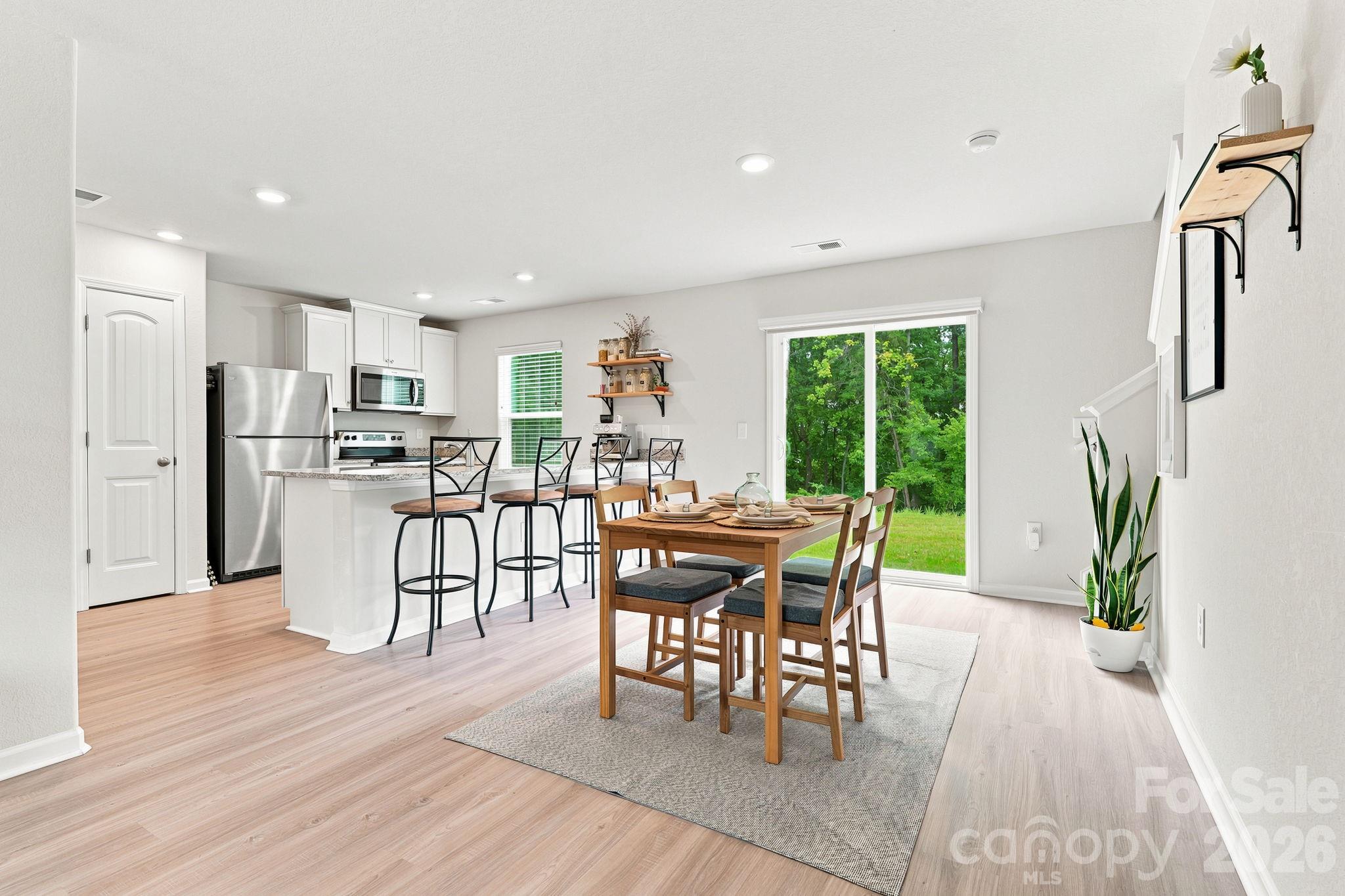 5135 Wolfridge Avenue — Charlotte