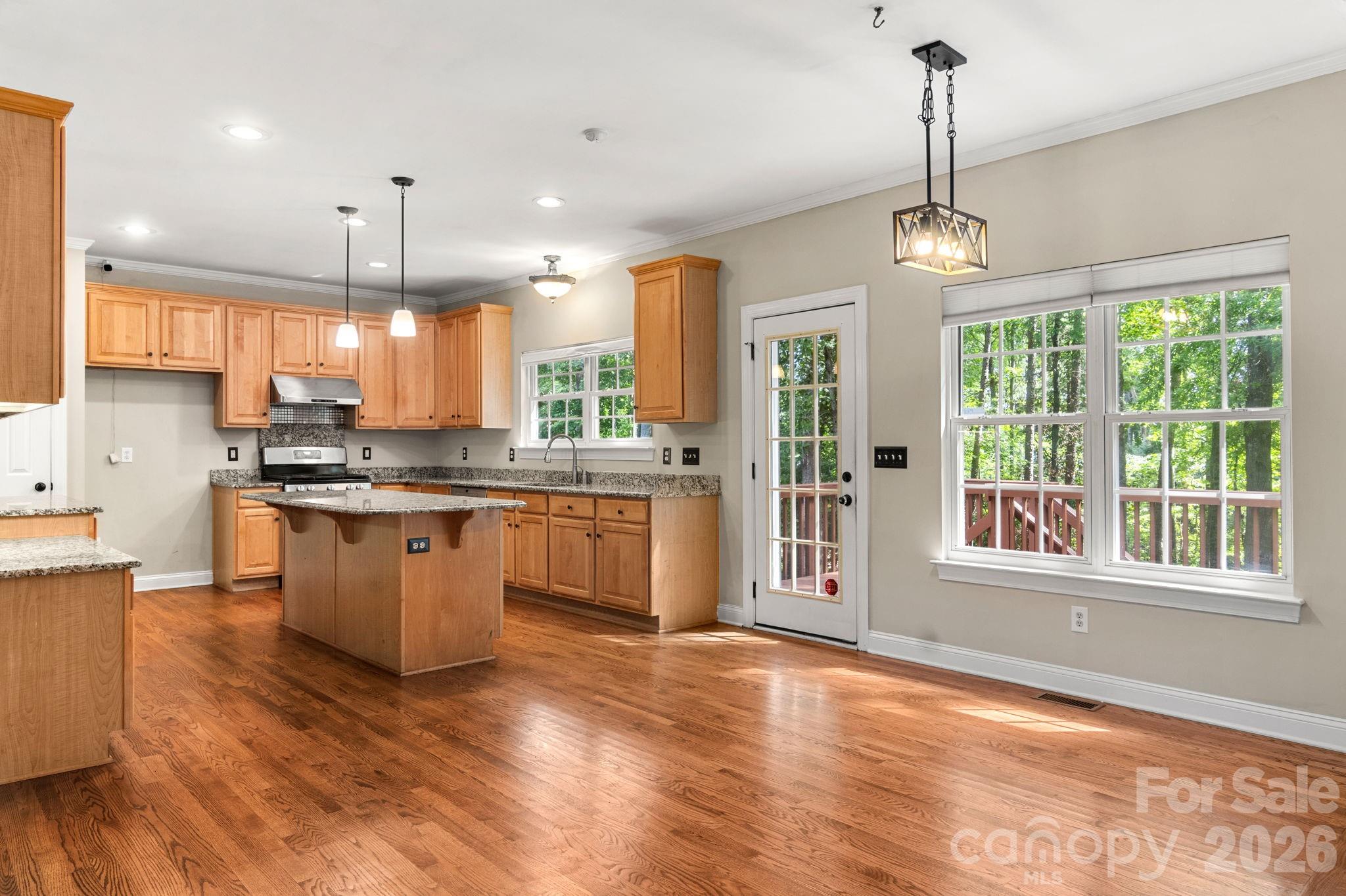 9008 Brentfield Road — Huntersville