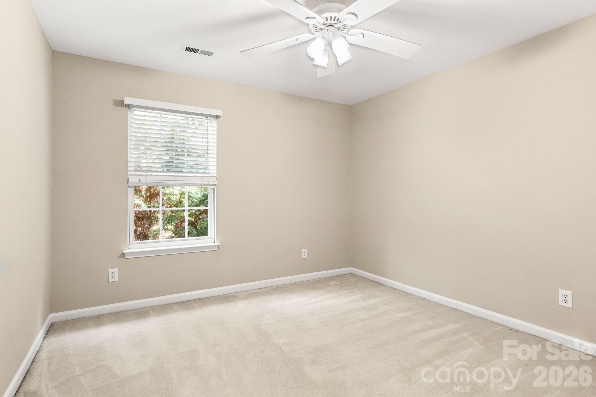 9008 Brentfield Road — Huntersville