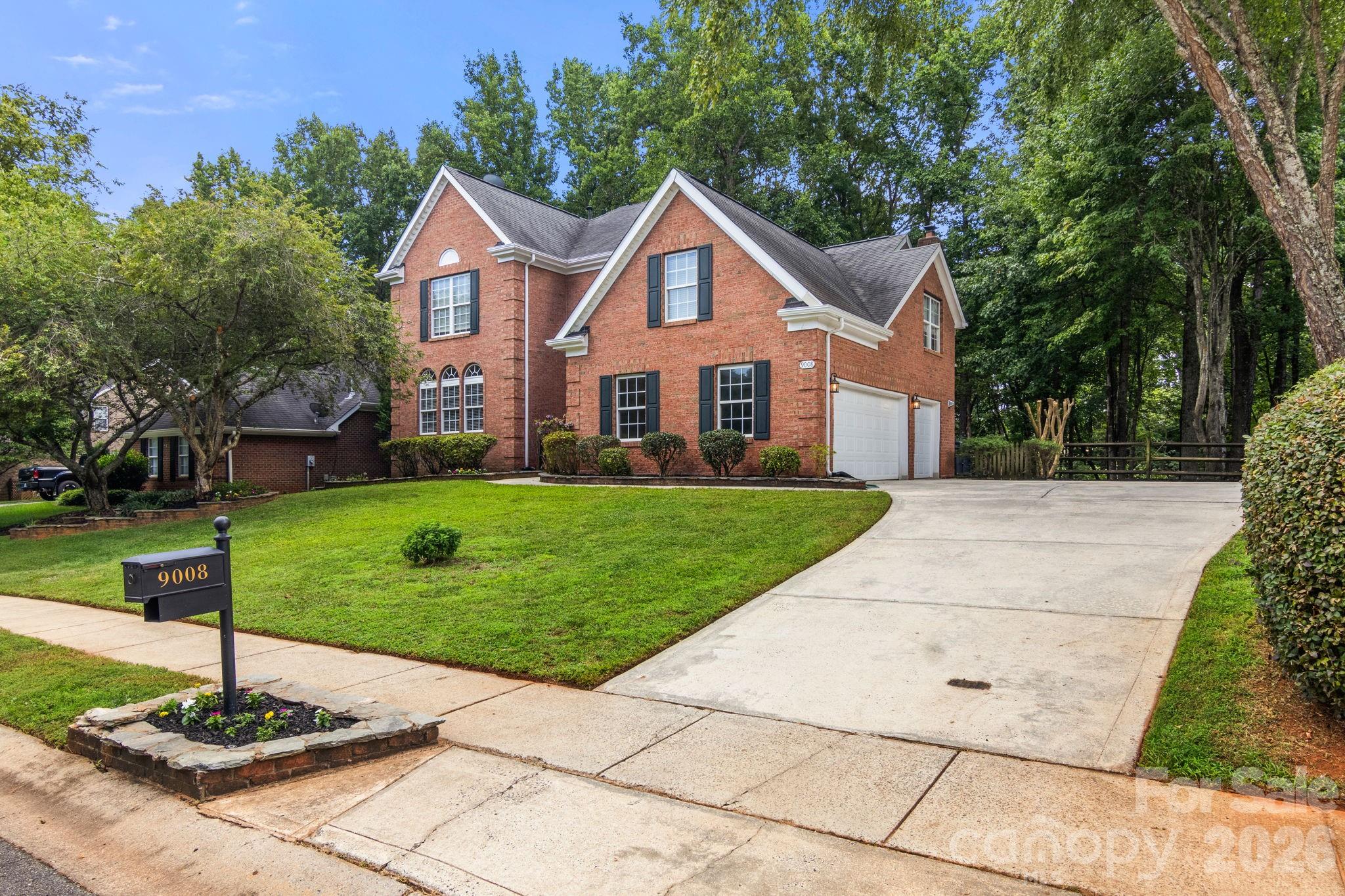 9008 Brentfield Road — Huntersville