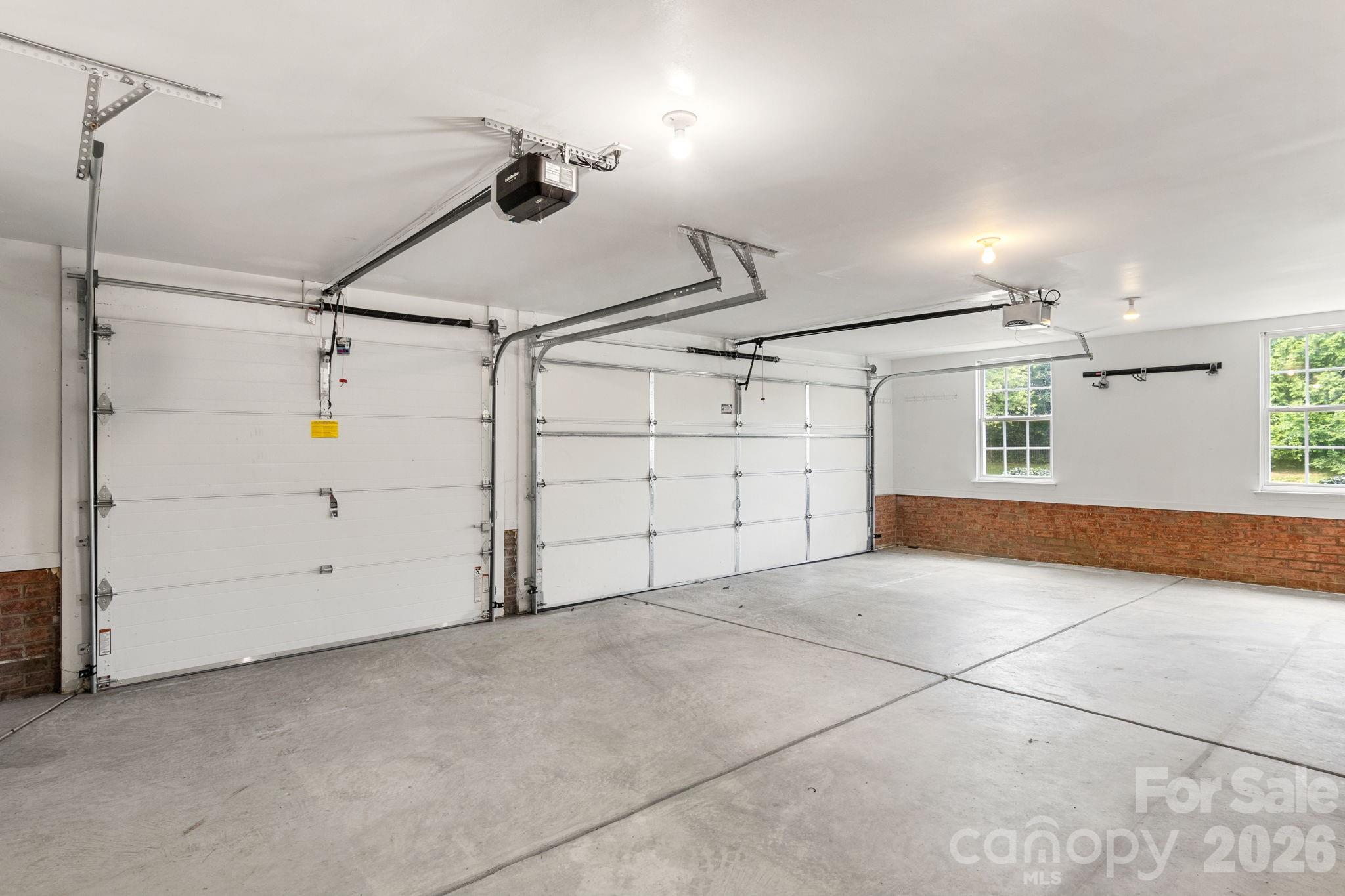 9008 Brentfield Road — Huntersville