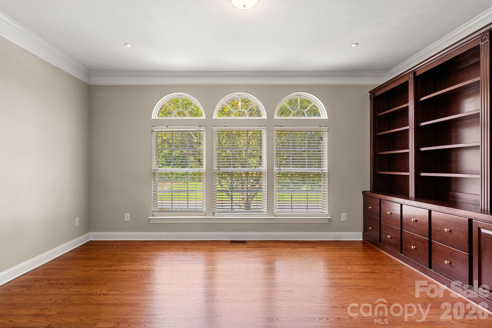 9008 Brentfield Road — Huntersville
